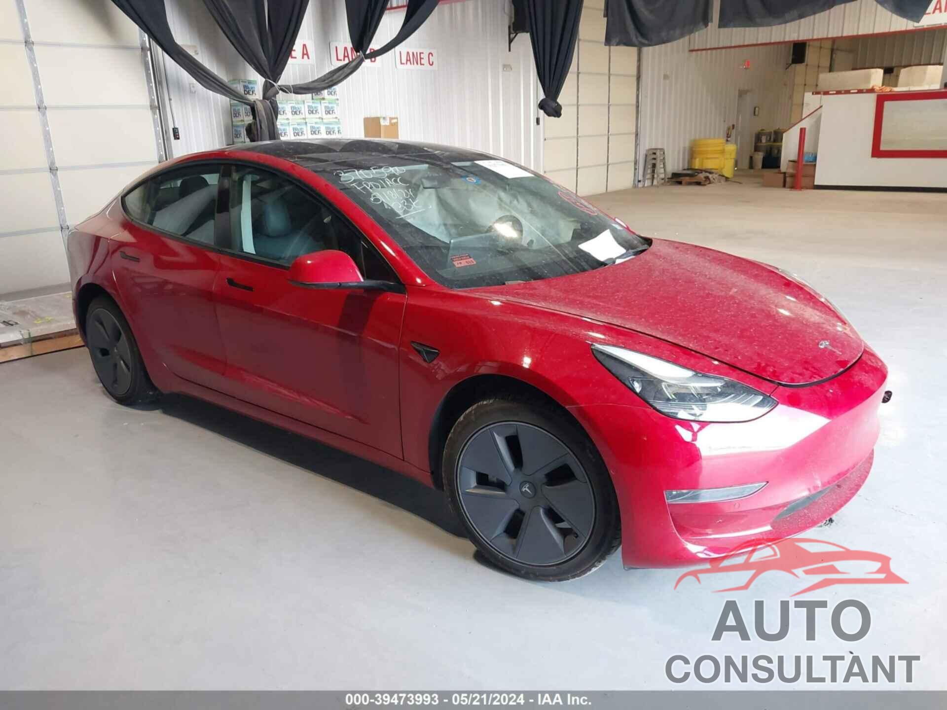 TESLA MODEL 3 2021 - 5YJ3E1EA9MF143736