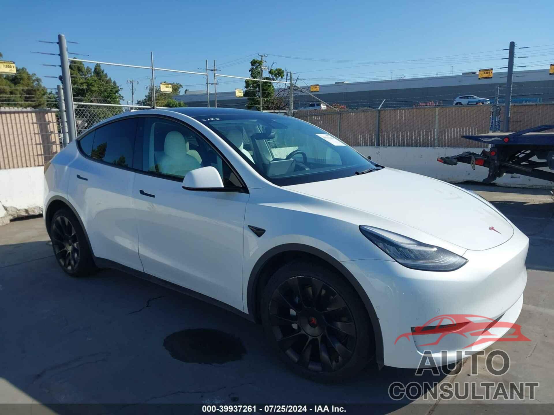 TESLA MODEL Y 2020 - 5YJYGDEE8LF056249