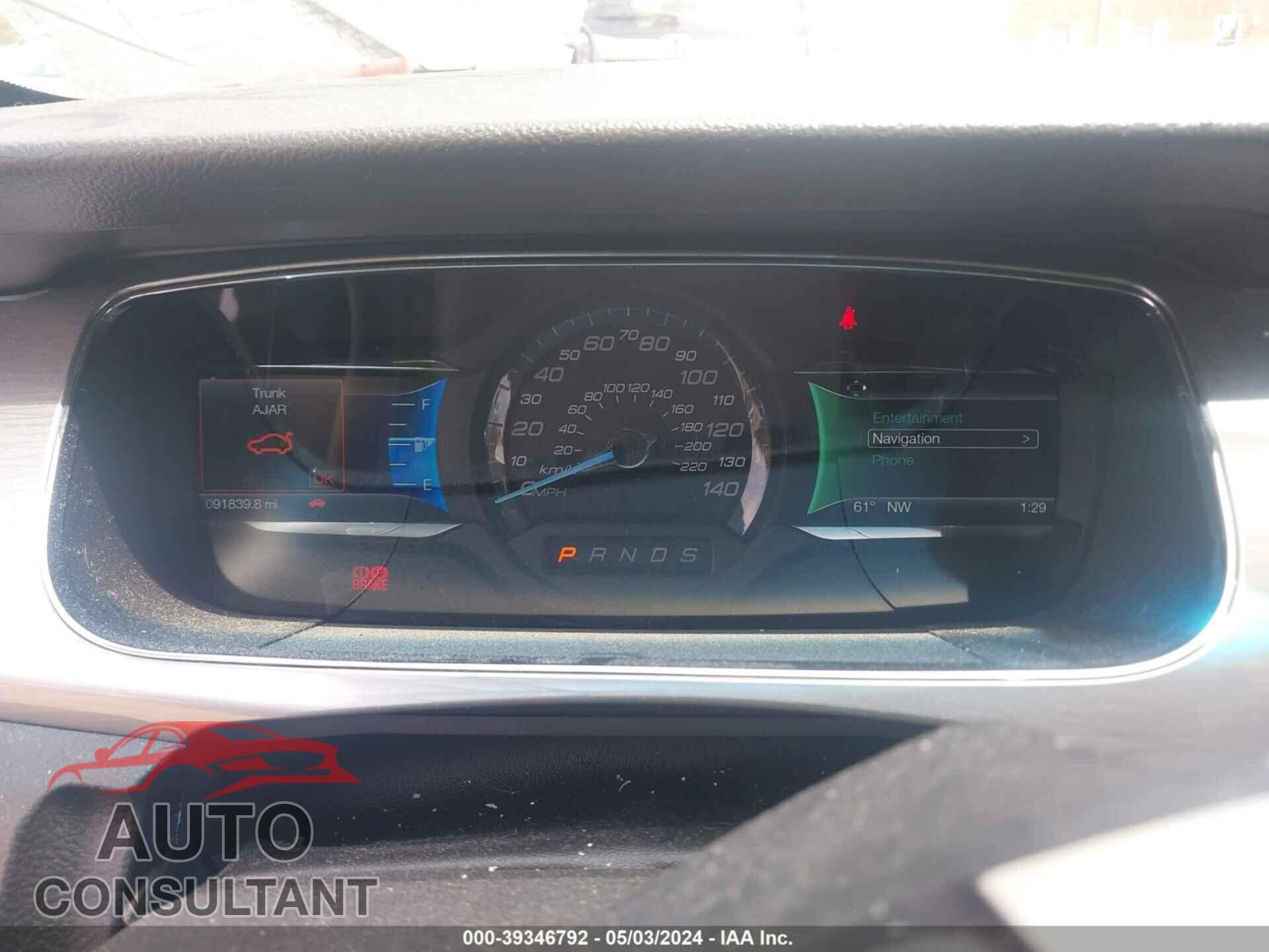 FORD TAURUS 2017 - 1FAHP2H80HG124962