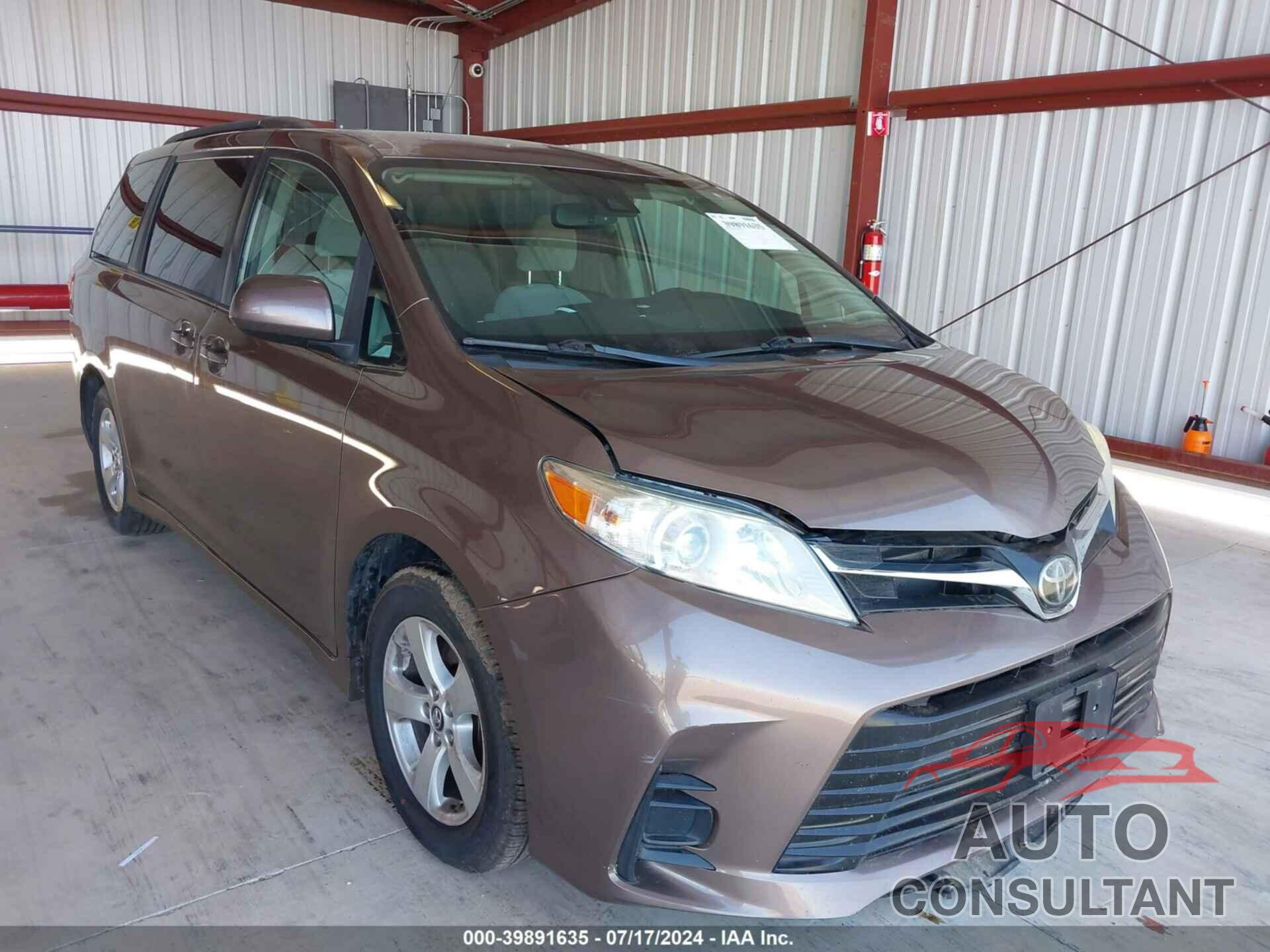 TOYOTA SIENNA 2019 - 5TDKZ3DC1KS014090