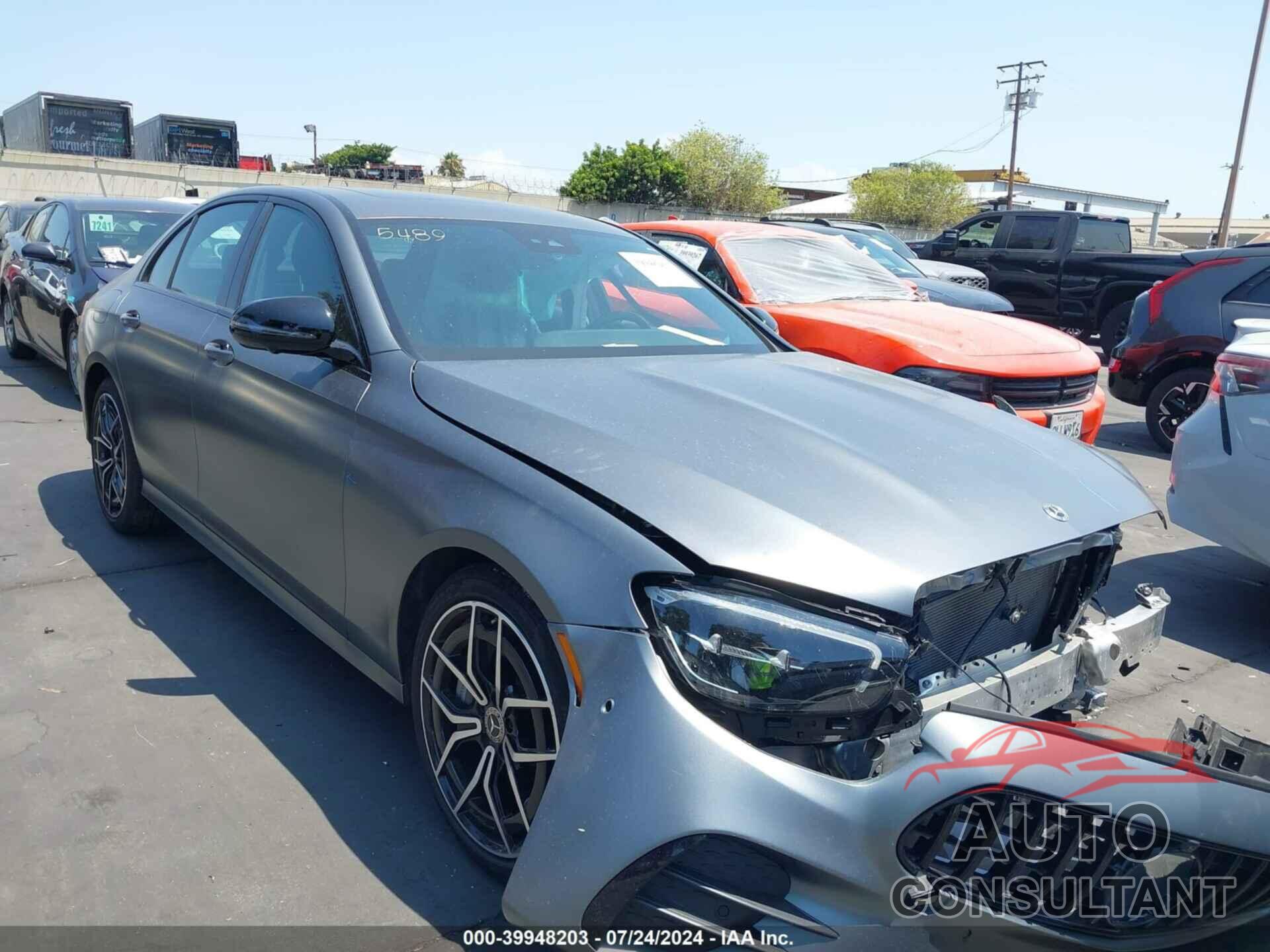 MERCEDES-BENZ E 350 2023 - W1KZF8DB4PB168065