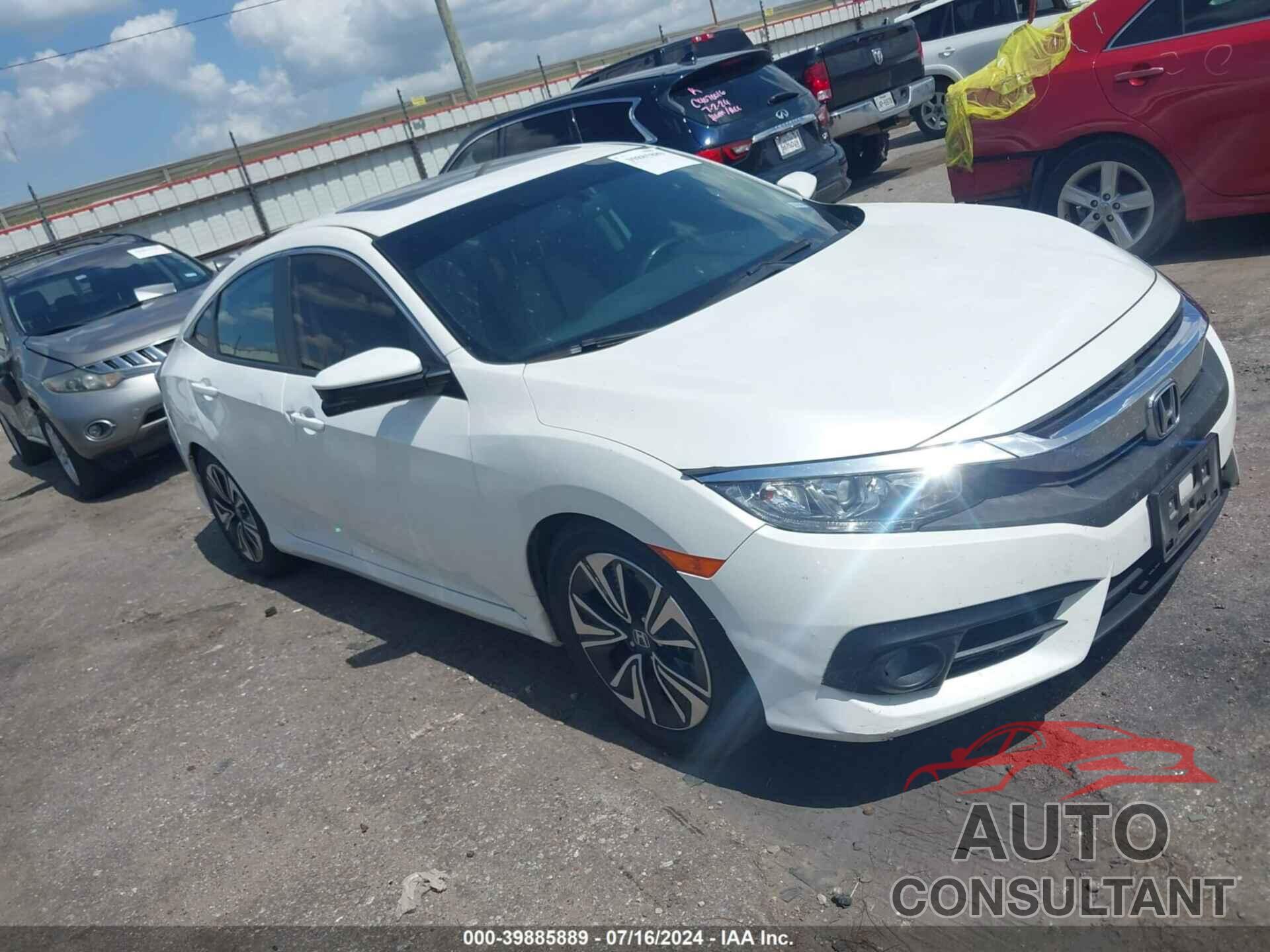 HONDA CIVIC 2018 - JHMFC1F7XJX031274