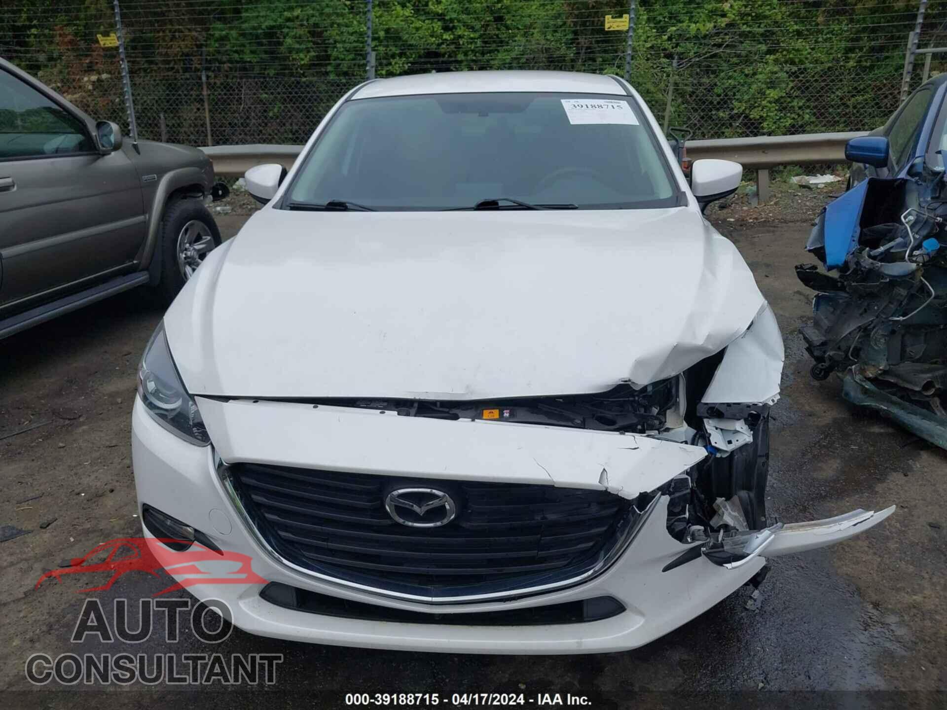 MAZDA MAZDA3 2017 - 3MZBN1U77HM126191