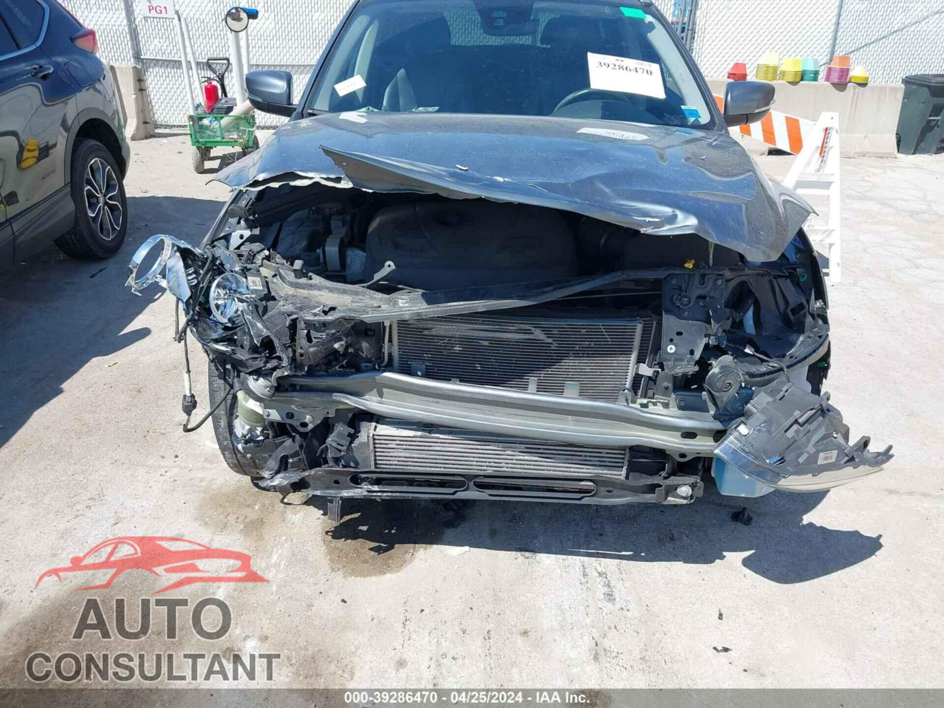 VOLVO XC60 2017 - YV449MRU0H2180906