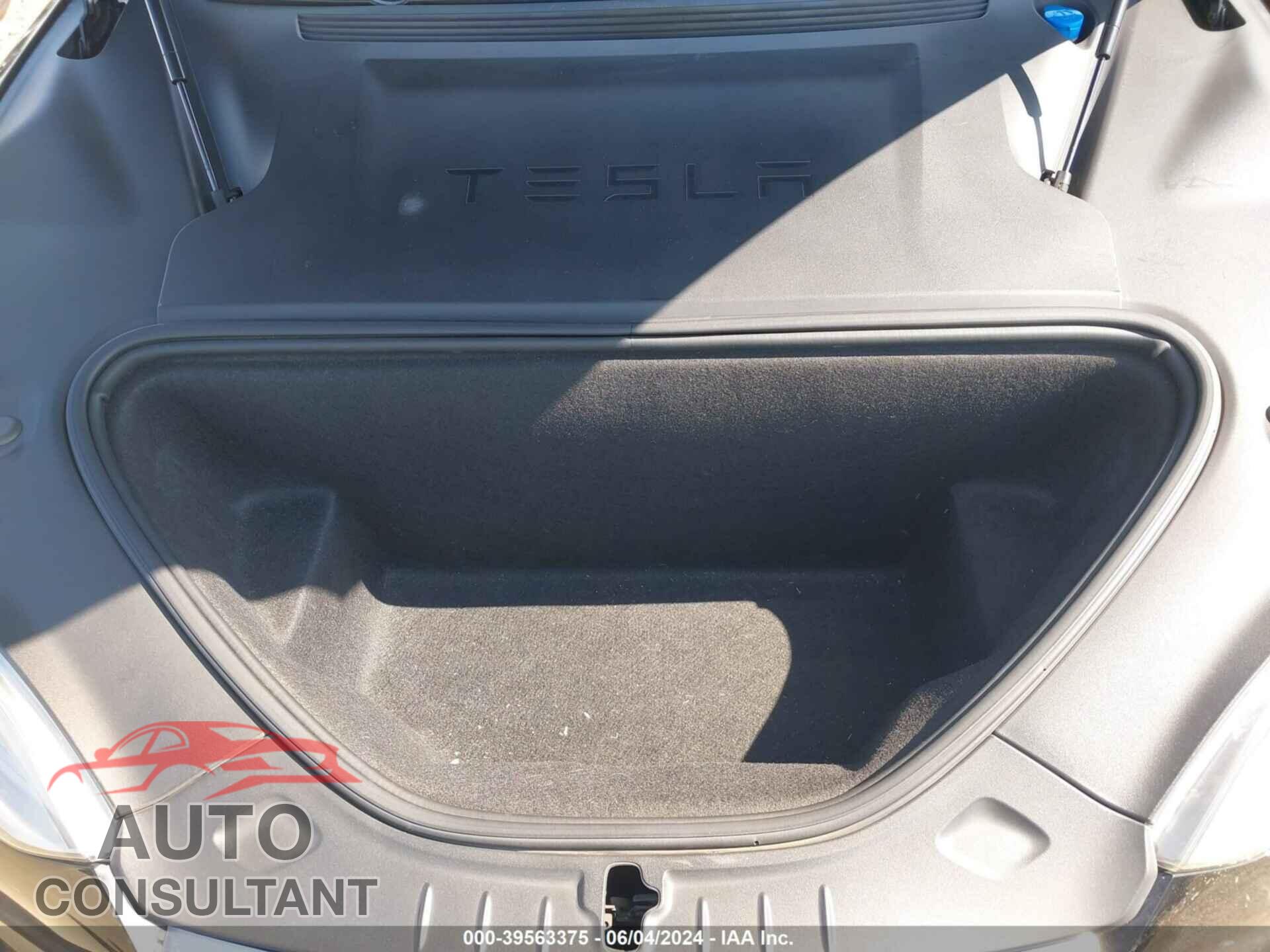 TESLA MODEL S 2018 - 5YJSA1E26JF293685
