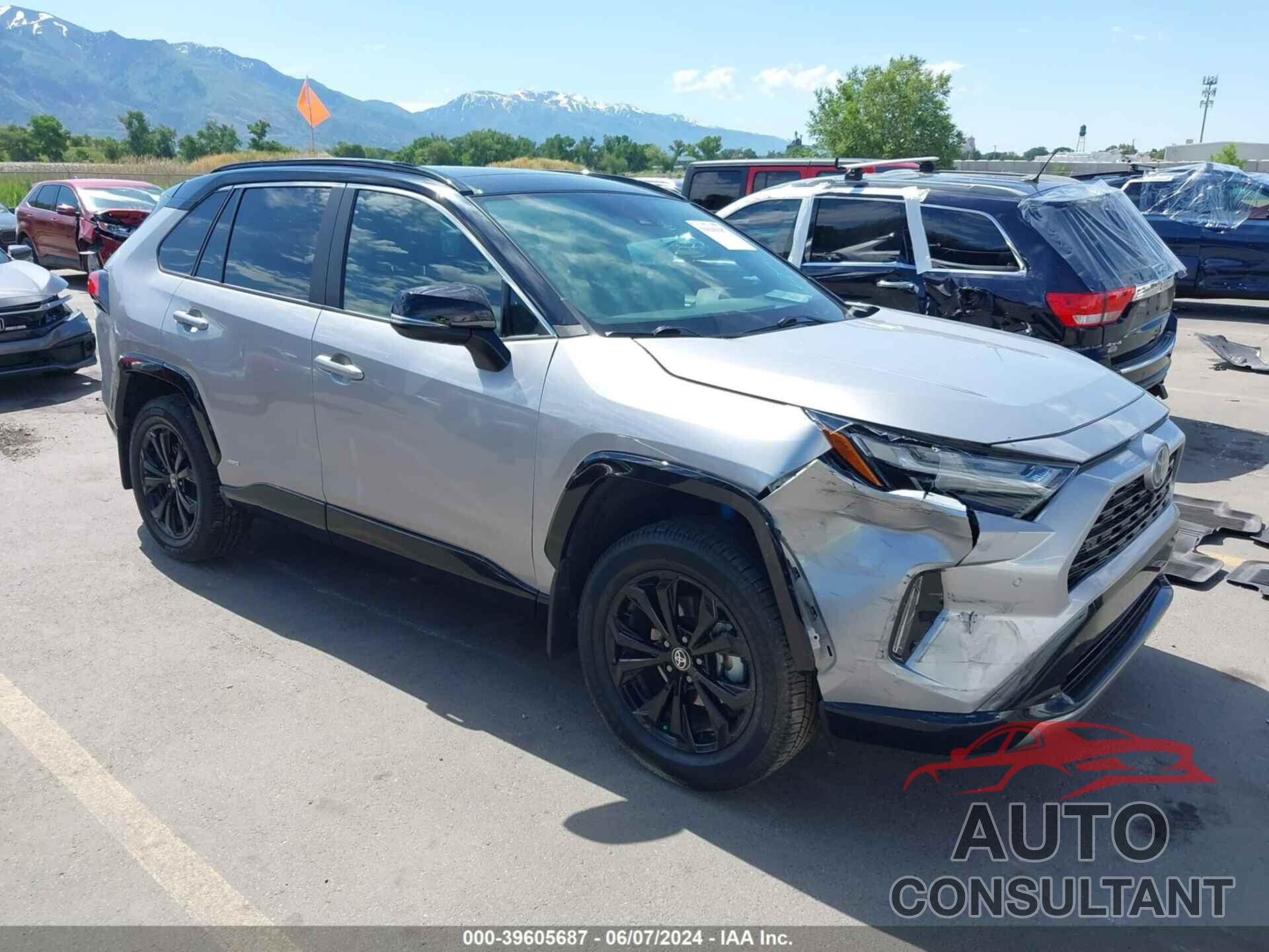 TOYOTA RAV4 2022 - 4T3E6RFV8NU069050