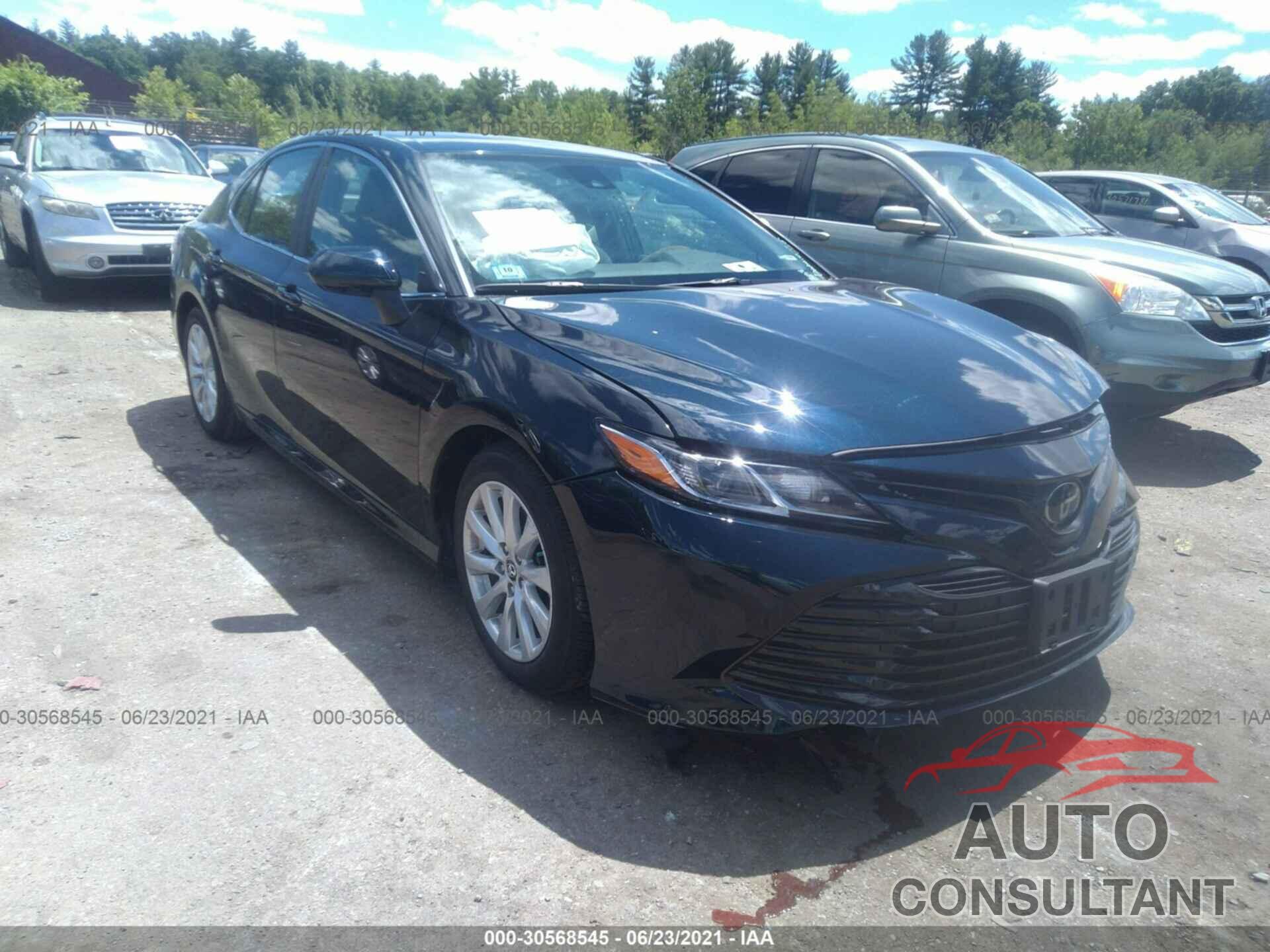 TOYOTA CAMRY 2019 - 4T1B11HK5KU698873