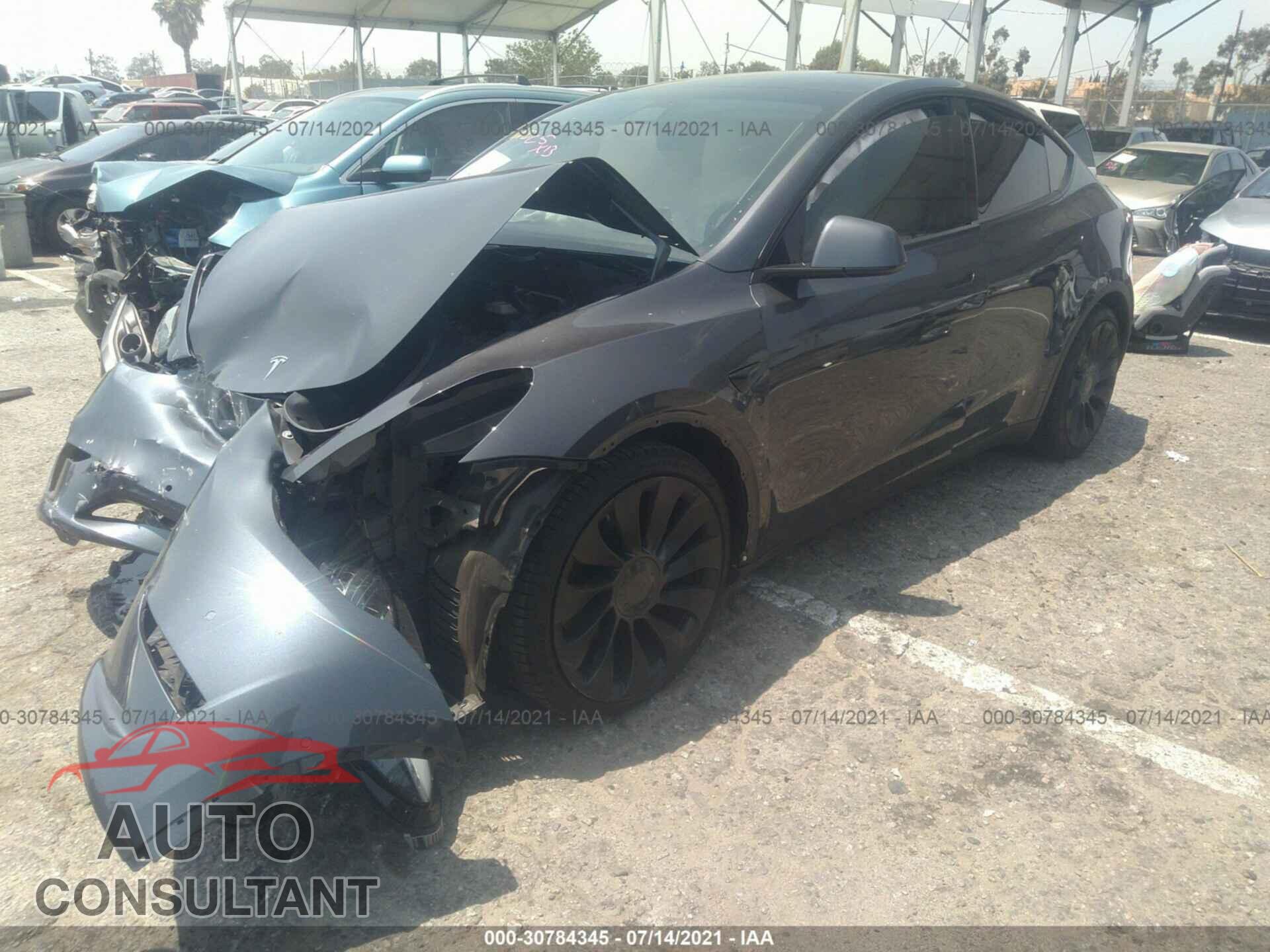 TESLA MODEL Y 2021 - 5YJYGDEF0MF098988