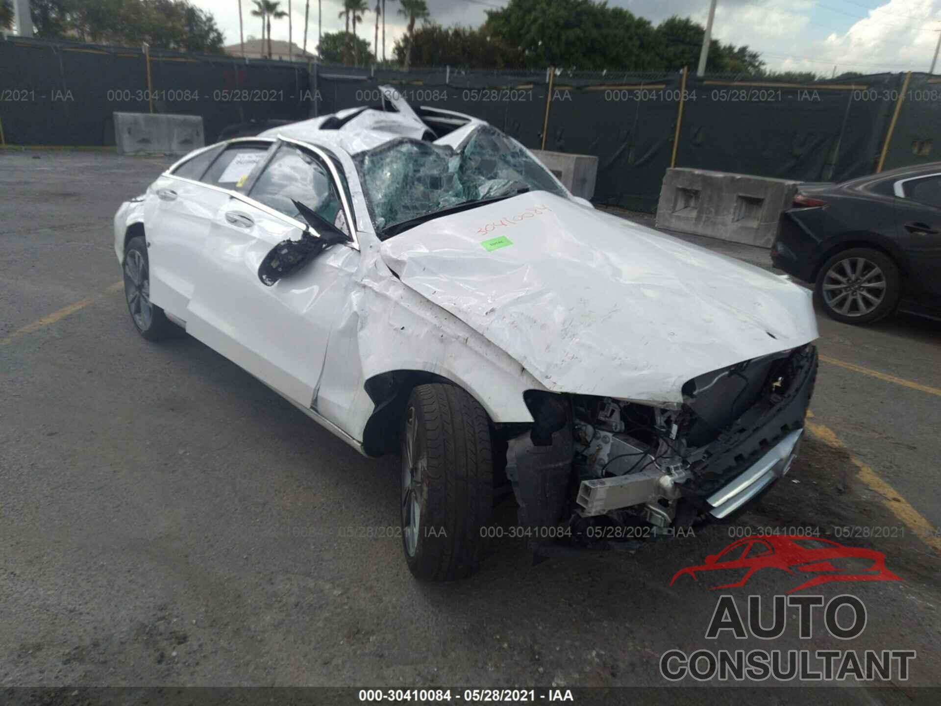 MERCEDES-BENZ C-CLASS 2019 - 55SWF8DBXKU311487