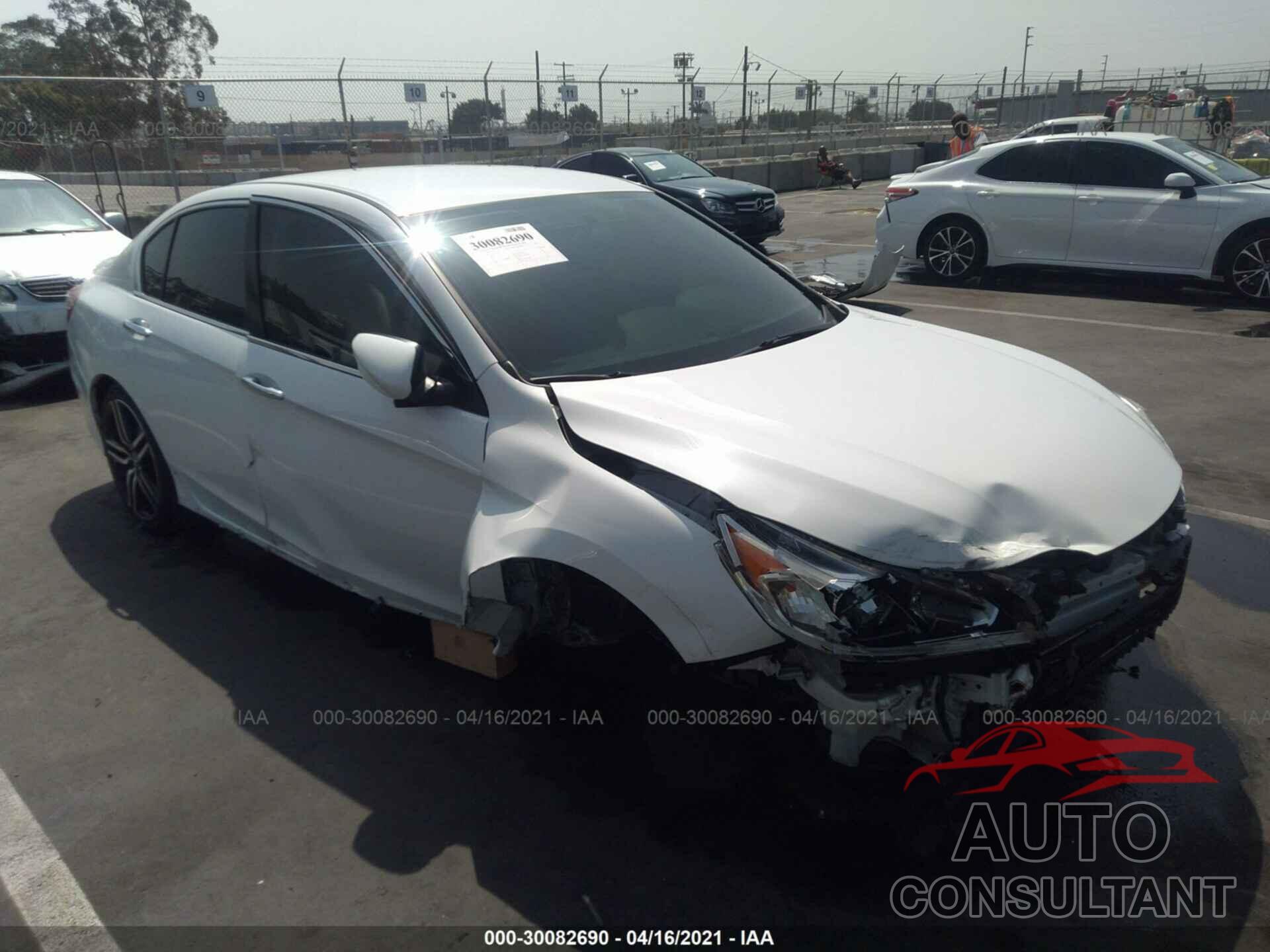 HONDA ACCORD SEDAN 2016 - 1HGCR2F59GA213360