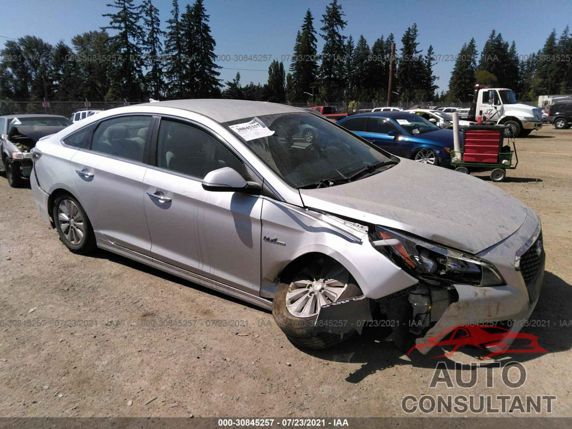 HYUNDAI SONATA HYBRID 2016 - KMHE24L16GA037291