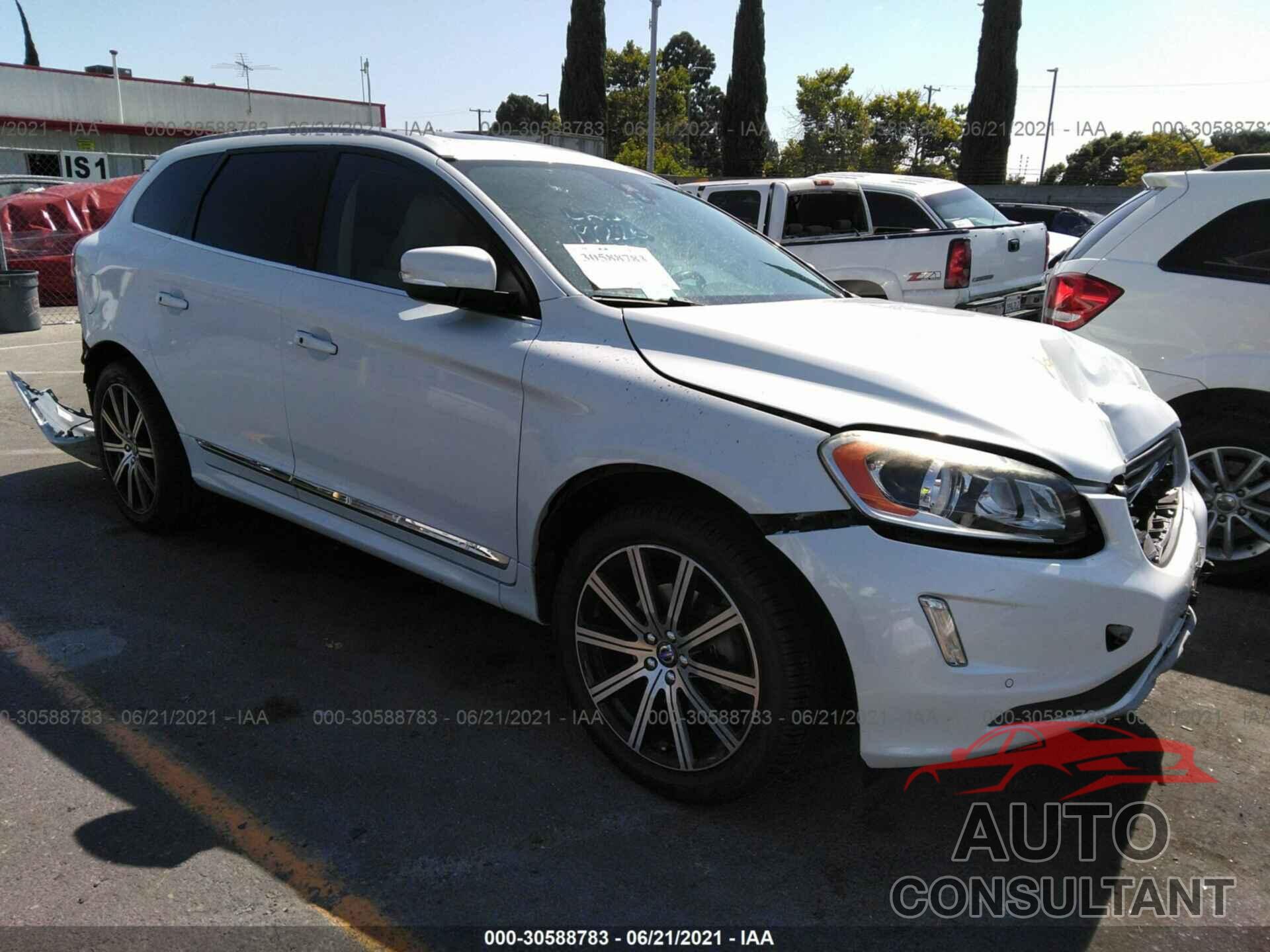 VOLVO XC60 2016 - YV449MDK2G2874596