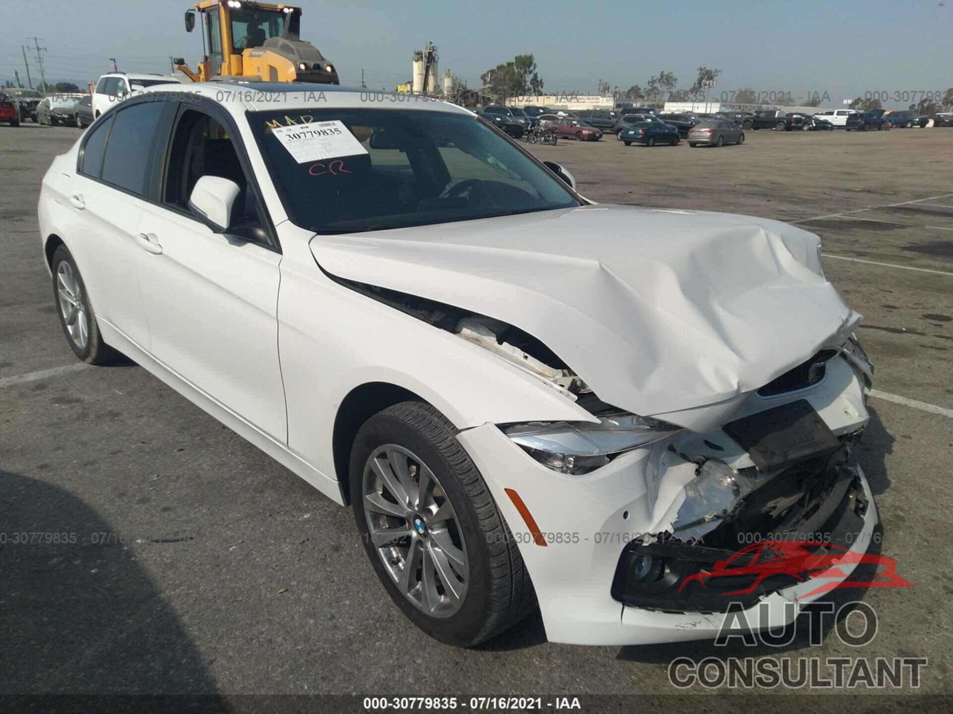 BMW 3 SERIES 2016 - WBA8E1G59GNT38051