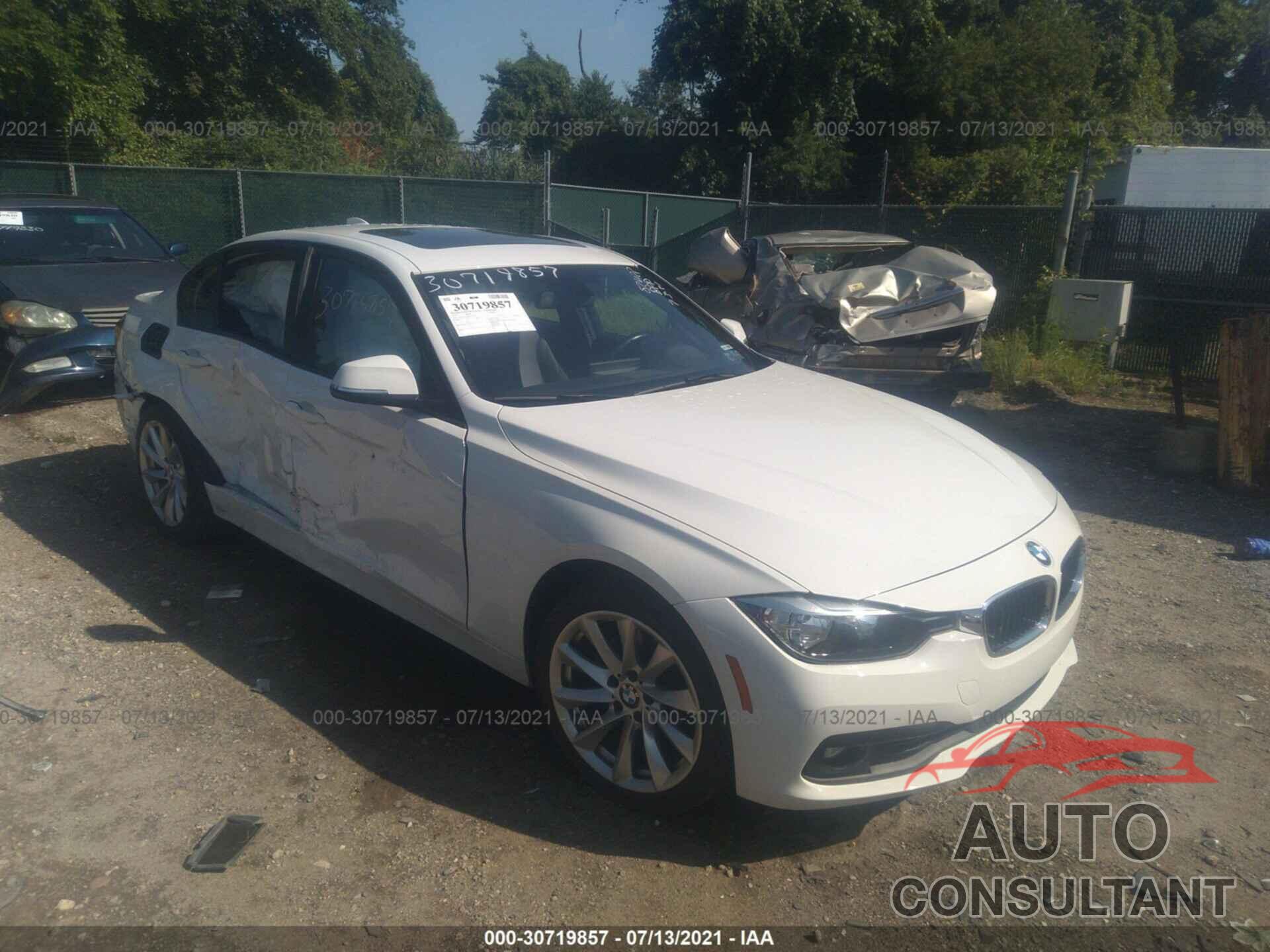 BMW 3 SERIES 2016 - WBA8E5G58GNT41305