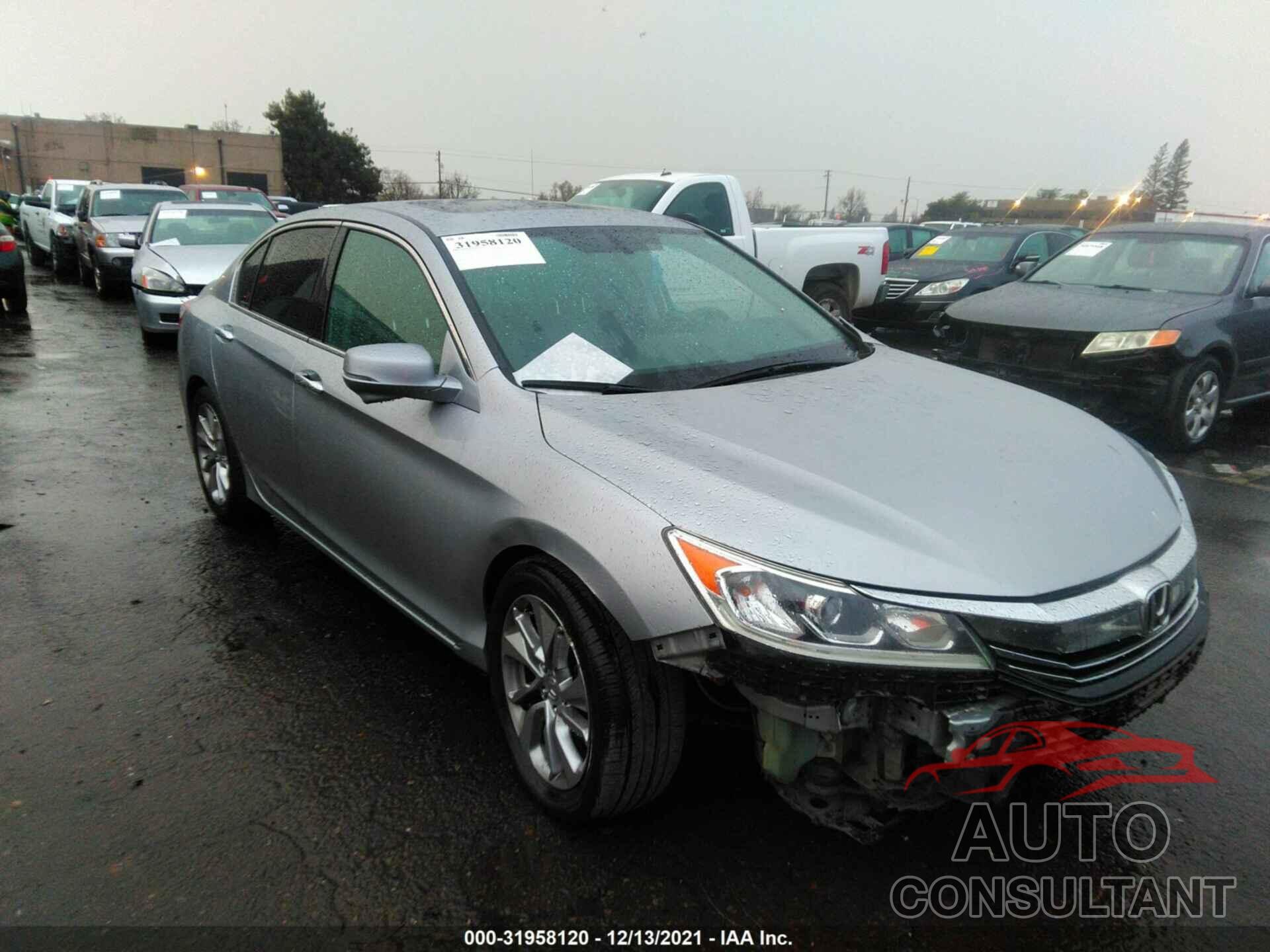 HONDA ACCORD SEDAN 2016 - 1HGCR3F81GA008227