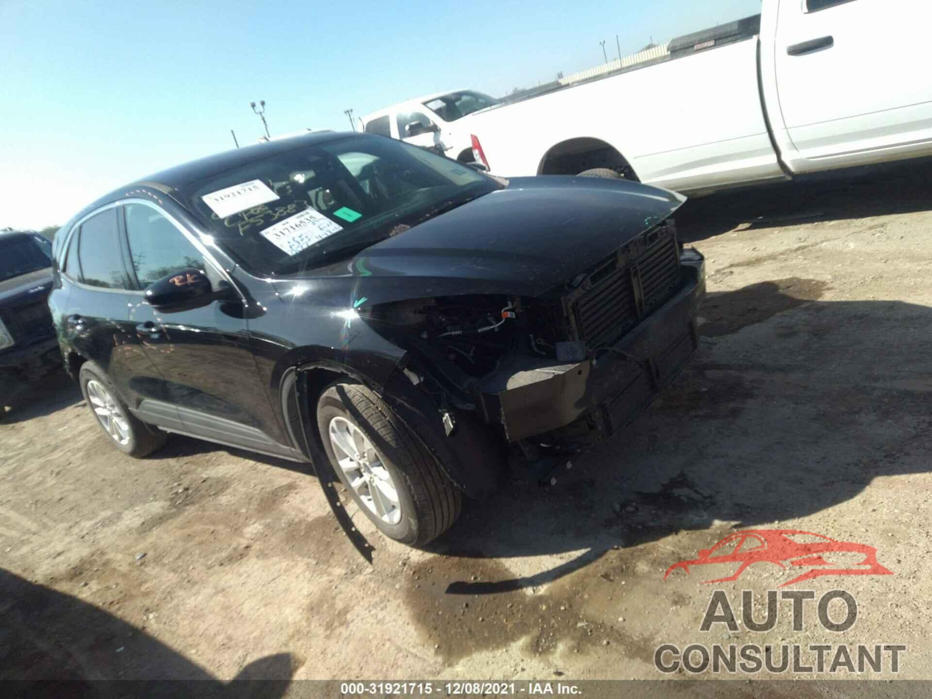 FORD ESCAPE 2020 - 1FMCU0G67LUC14102