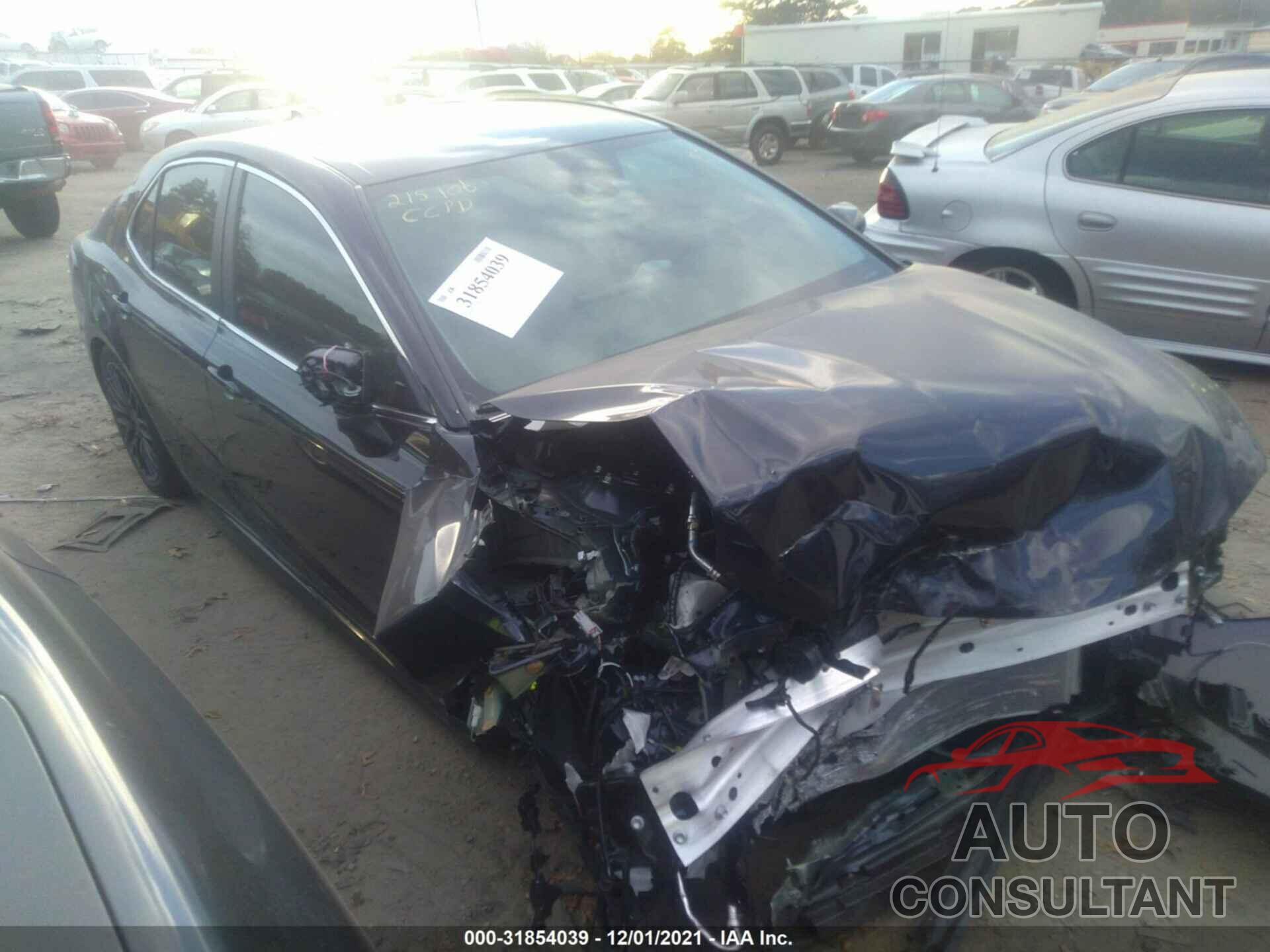 TOYOTA CAMRY 2022 - 4T1T11AK0NU636347