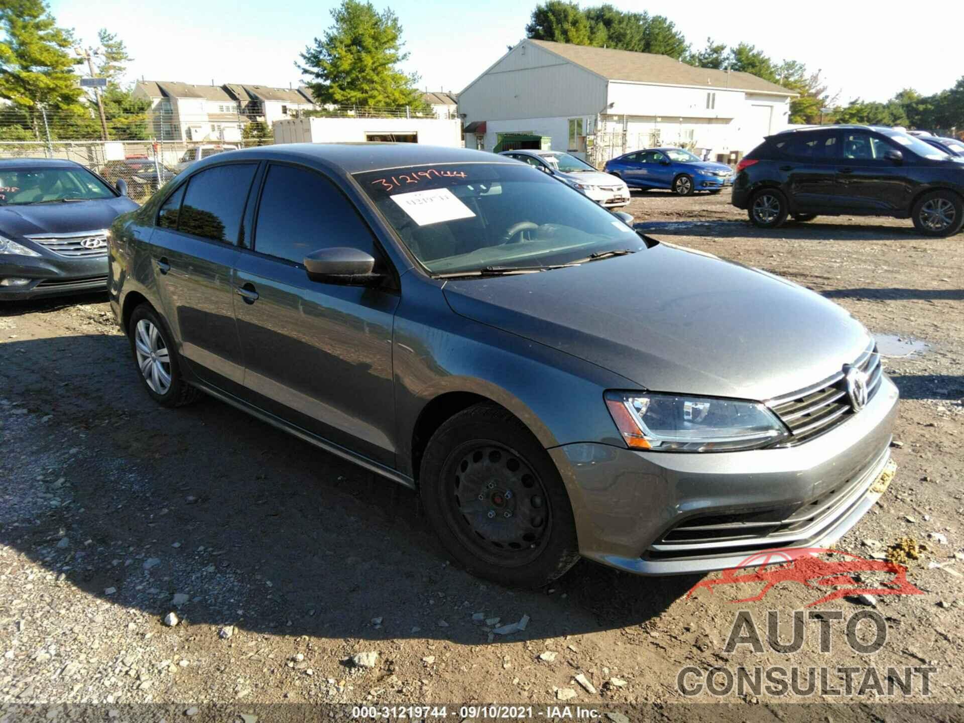 VOLKSWAGEN JETTA 2017 - 3VW167AJXHM244280