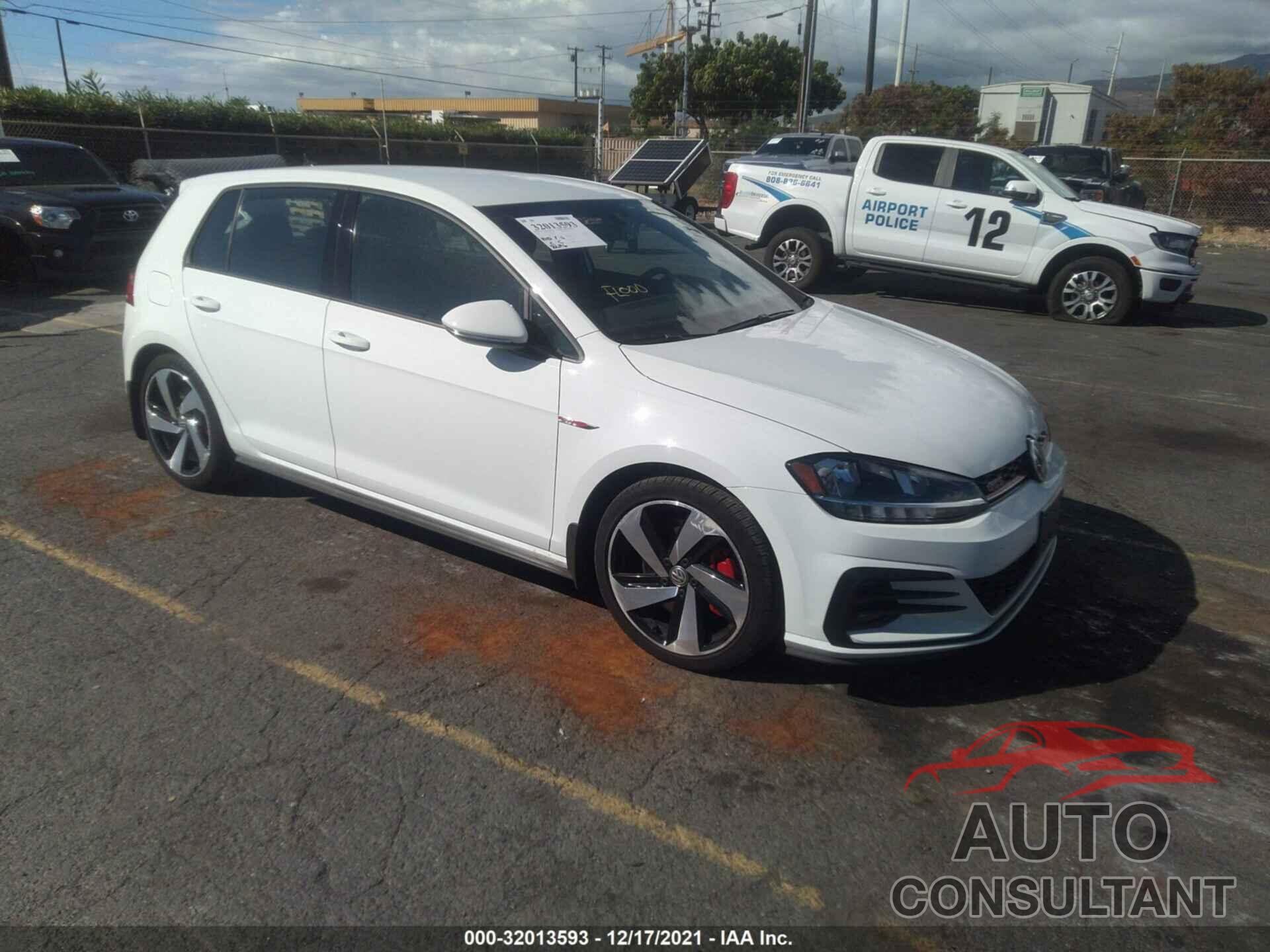 VOLKSWAGEN GOLF GTI 2020 - 3VW6T7AU2LM014833