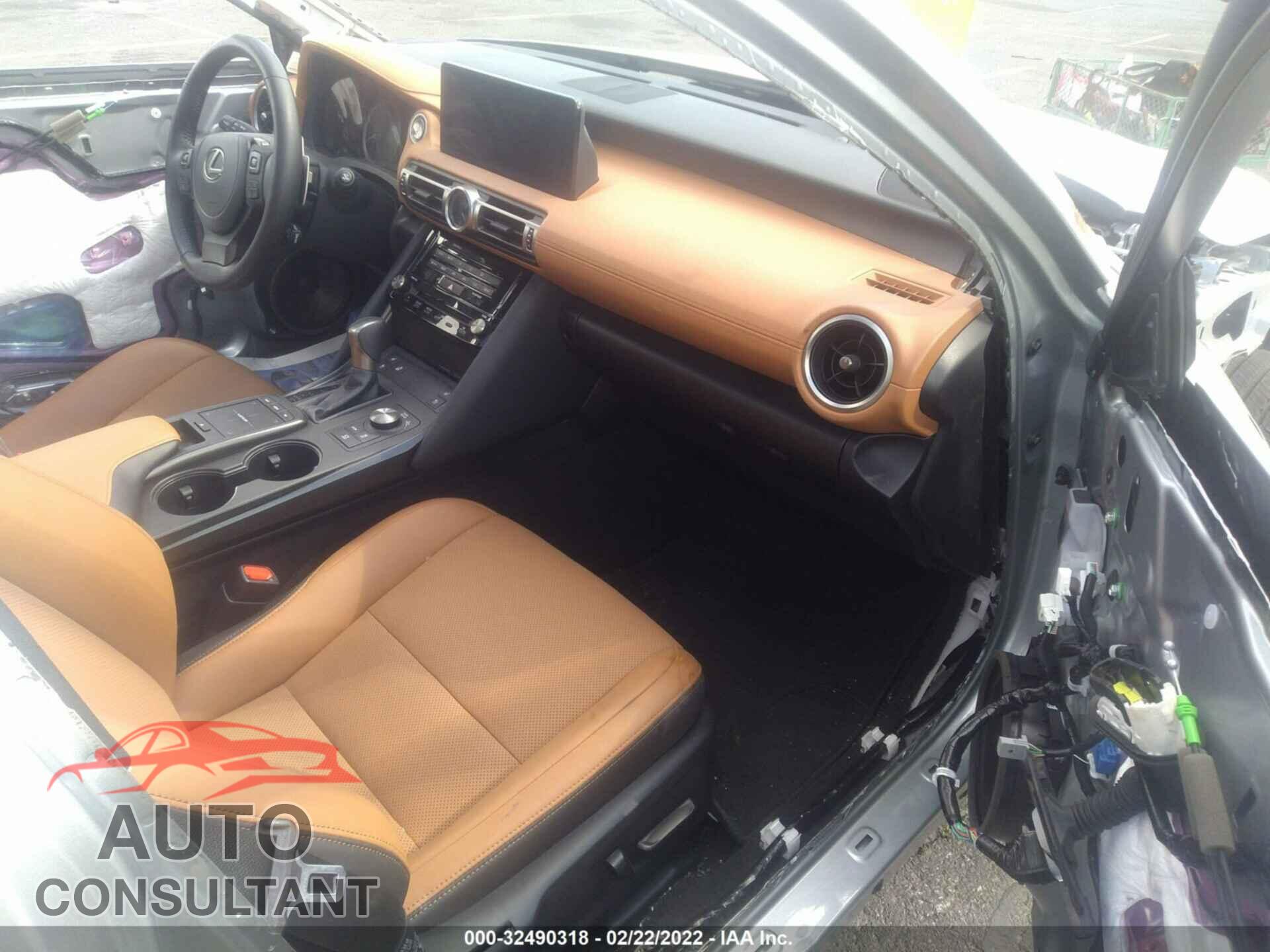 LEXUS IS 2021 - JTHCA1D20M5115586