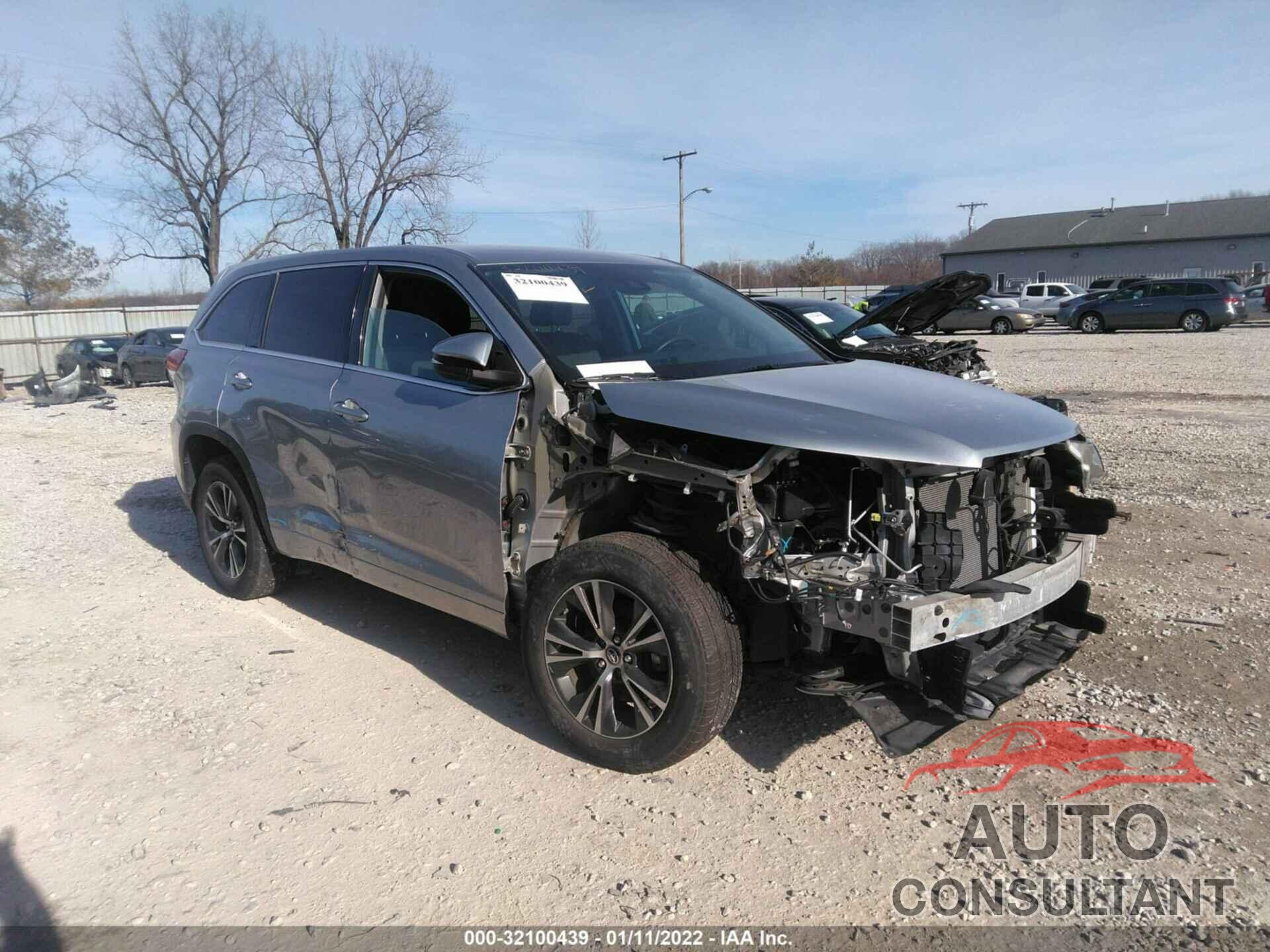 TOYOTA HIGHLANDER 2018 - 5TDZARFH2JS038088