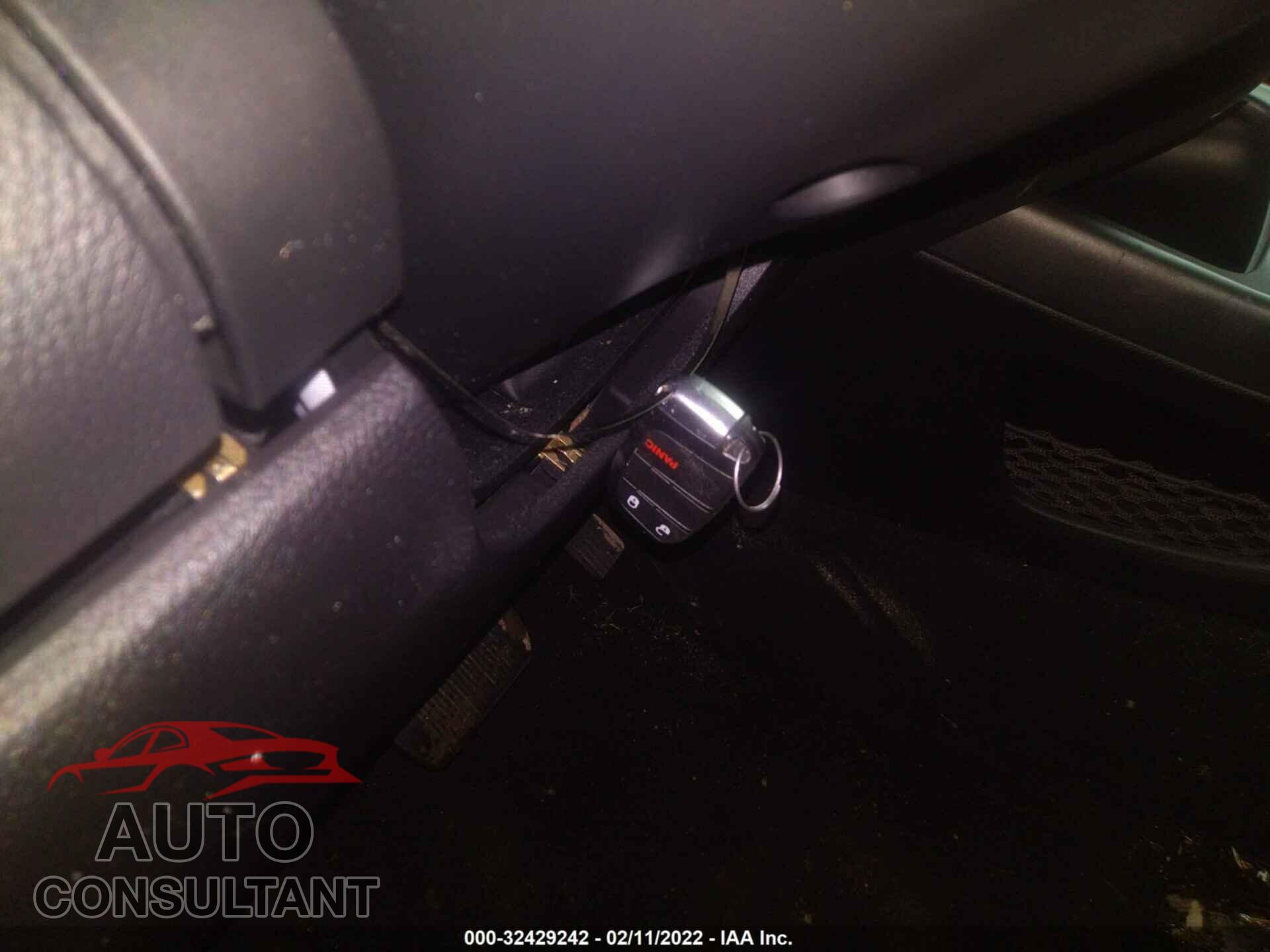 DODGE JOURNEY 2017 - 3C4PDCAB1HT662107