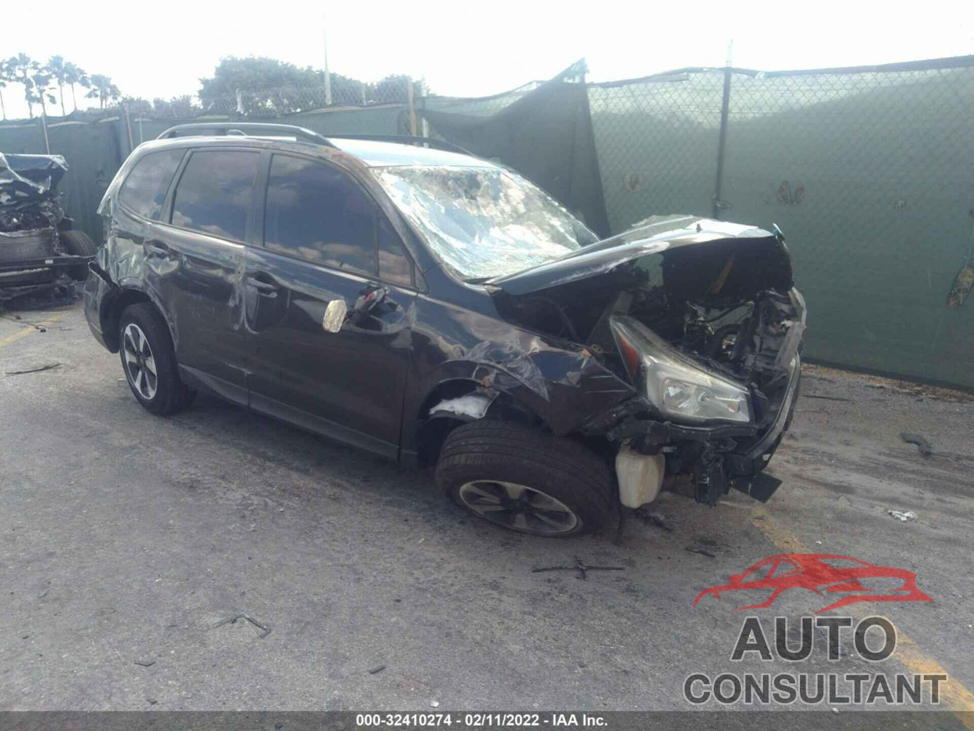 SUBARU FORESTER 2017 - JF2SJABCXHH405977
