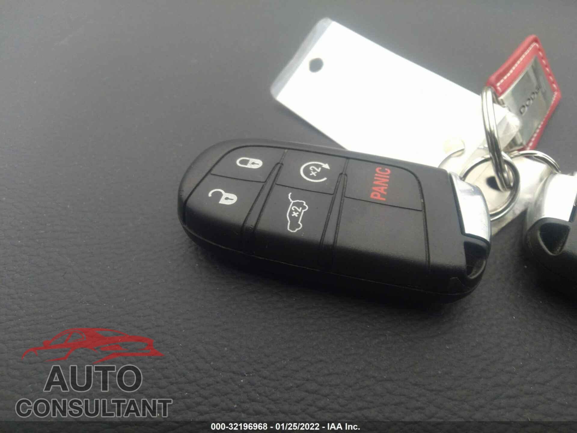 DODGE DURANGO 2018 - 1C4RDJDG0JC497480