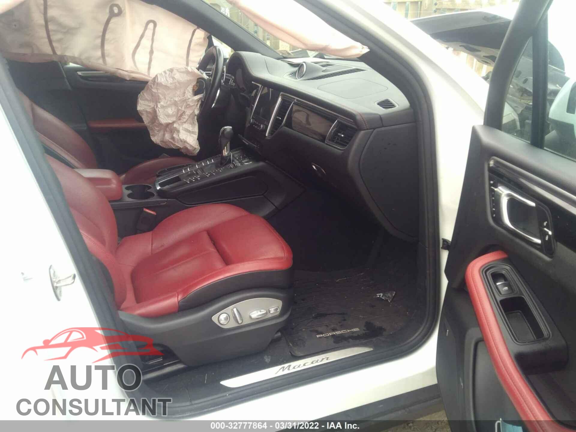 PORSCHE MACAN 2017 - WP1AA2A54HLB00067