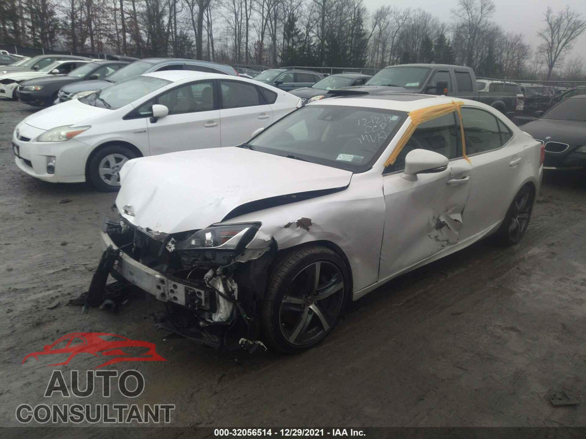 LEXUS IS 2017 - JTHCM1D23H5015480
