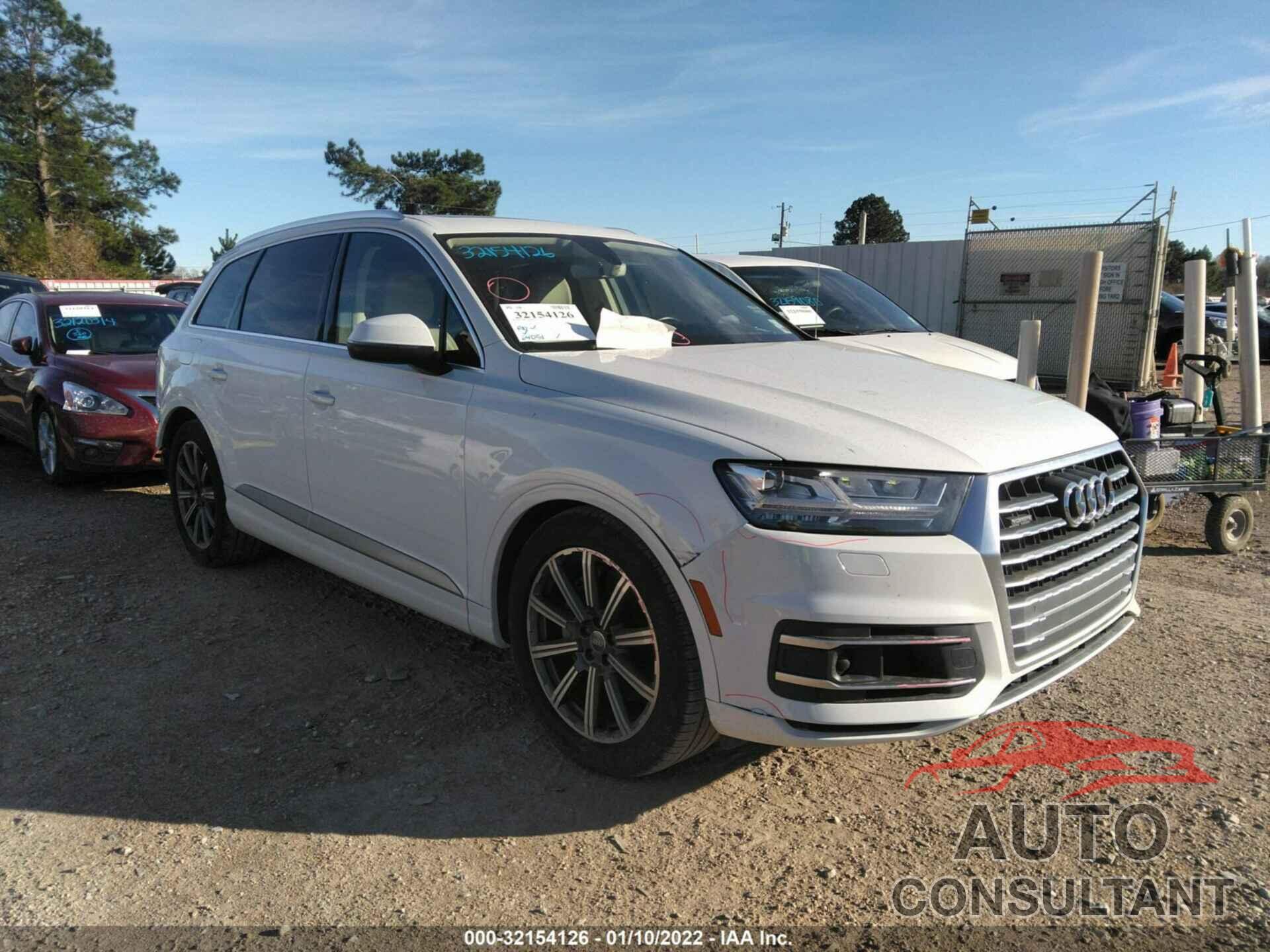 AUDI Q7 2017 - WA1VAAF73HD017483