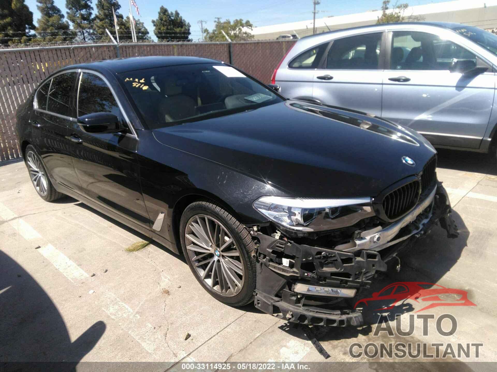 BMW 5 SERIES 2017 - WBAJA5C38HG895614