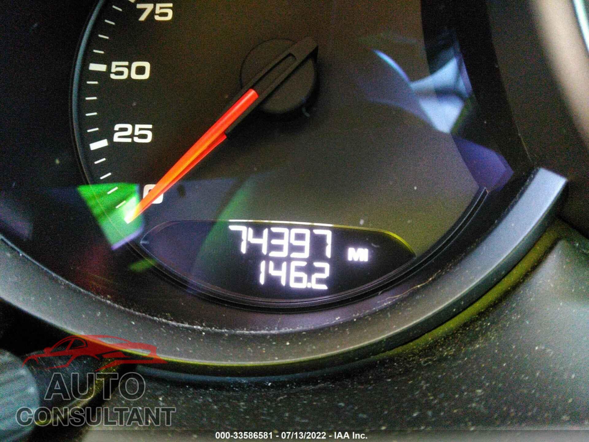 PORSCHE MACAN 2018 - WP1AA2A58JLB10722