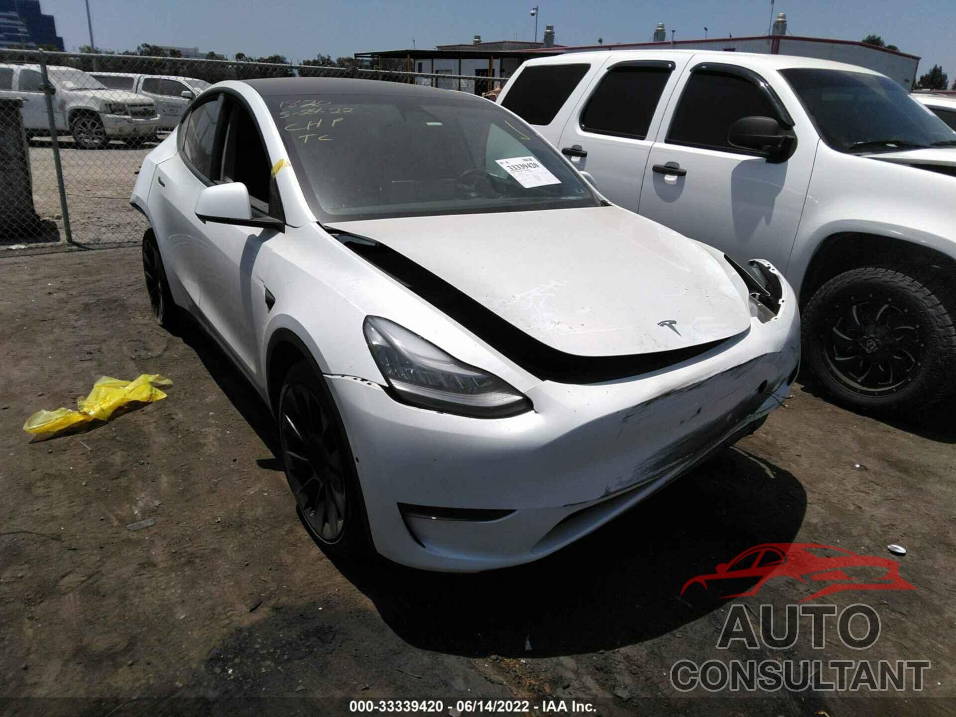 TESLA MODEL Y 2020 - 5YJYGDEE6LF059621