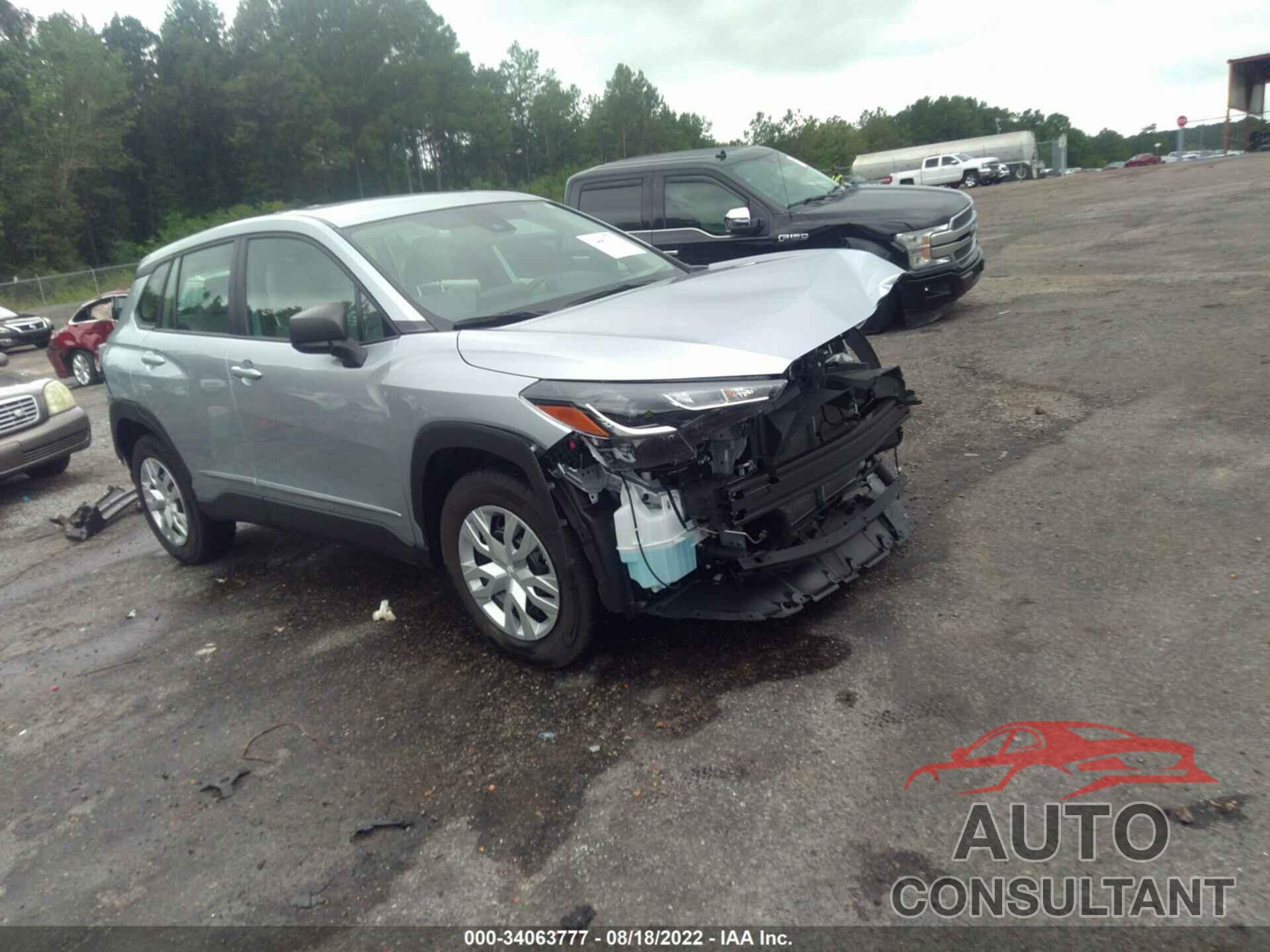 TOYOTA COROLLA CROSS 2022 - 7MUAAAAG5NV007202
