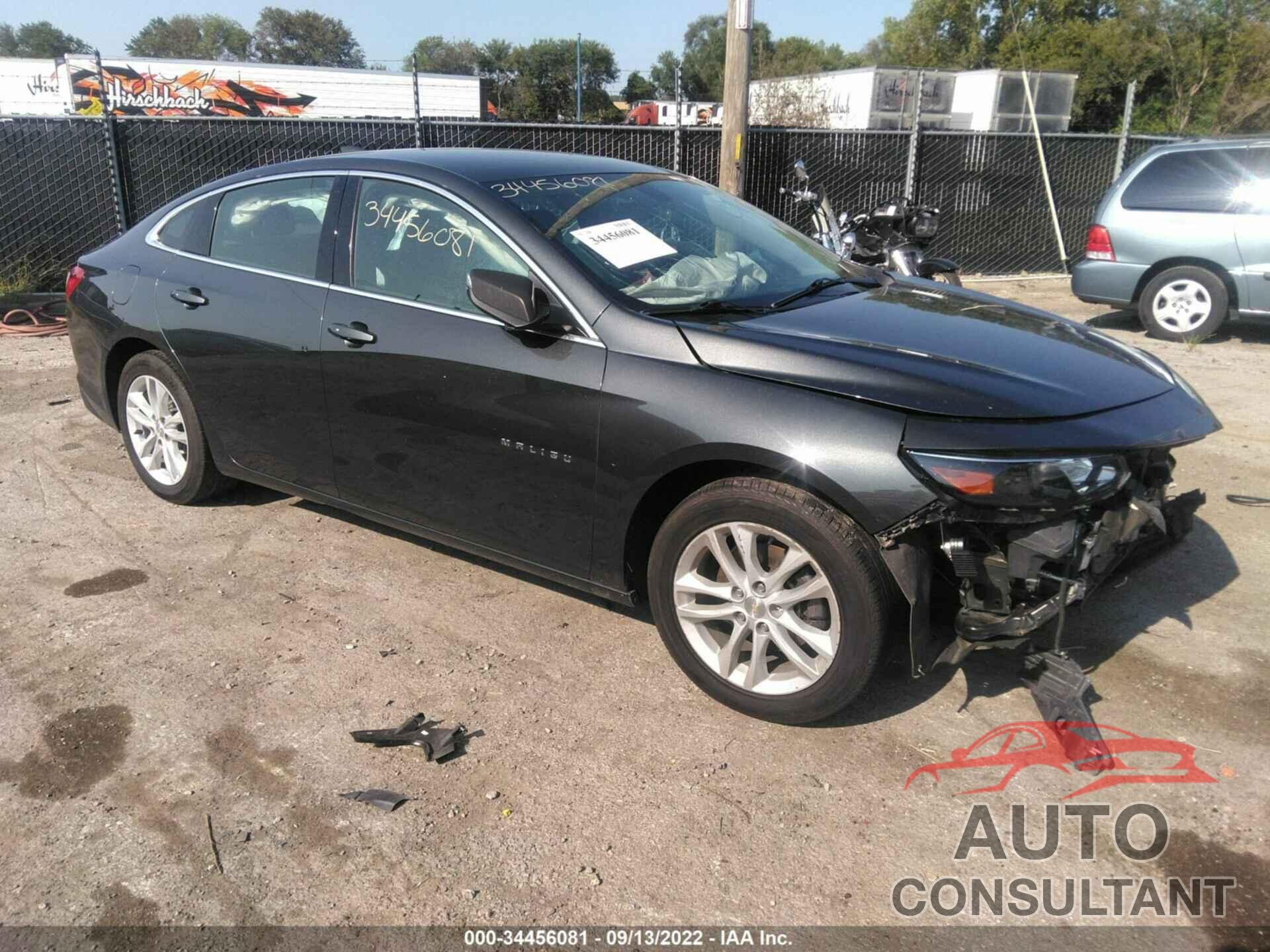 CHEVROLET MALIBU 2018 - 1G1ZD5ST1JF257711