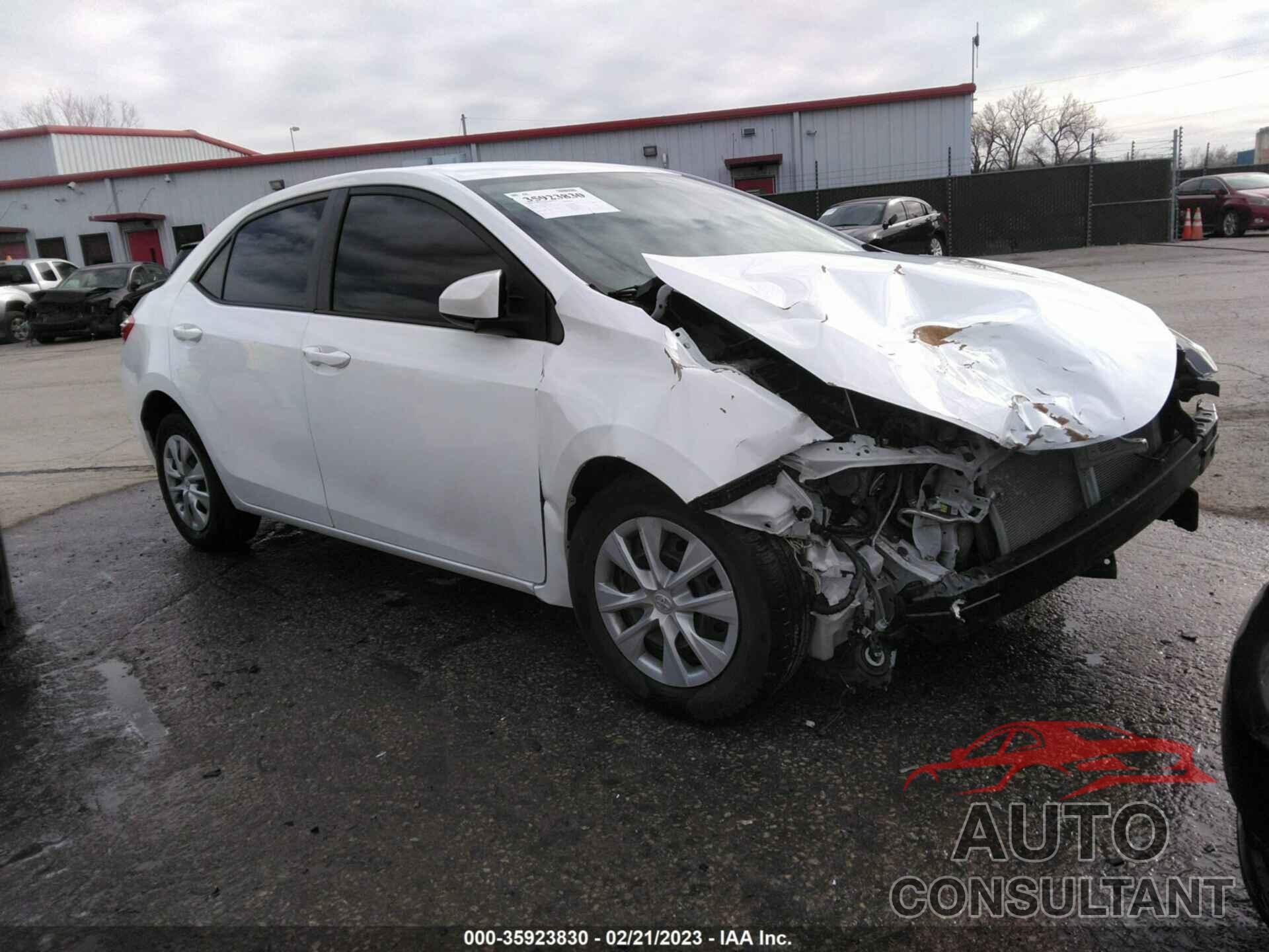 TOYOTA COROLLA 2015 - 5YFBURHE4FP227238