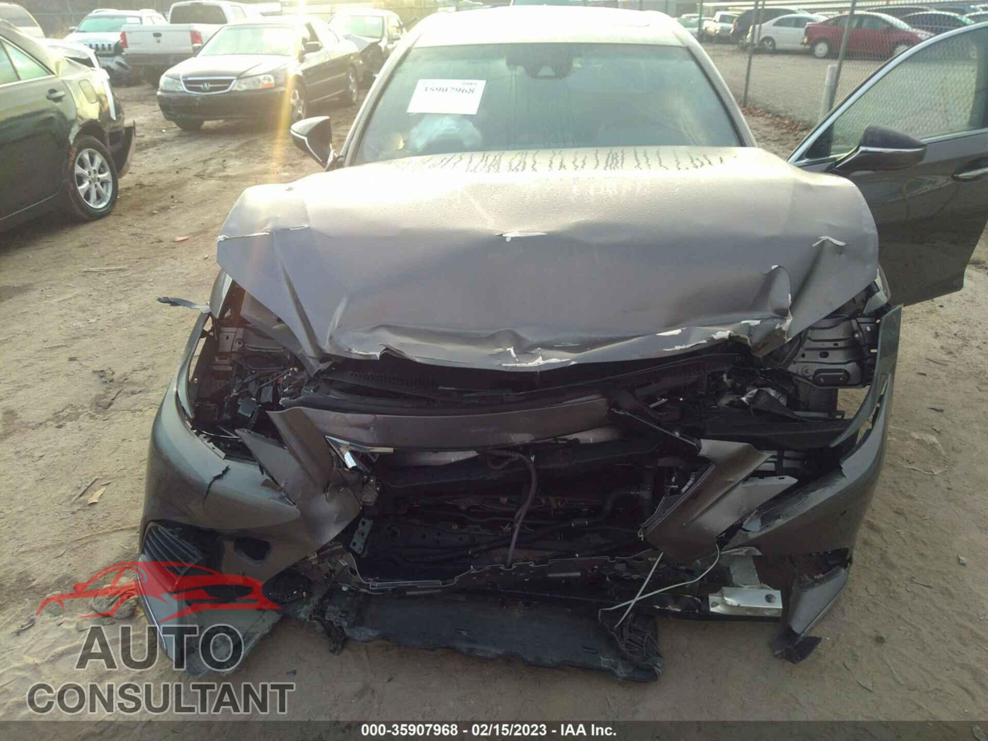 LEXUS LS 2018 - JTHB51FF1J5003410