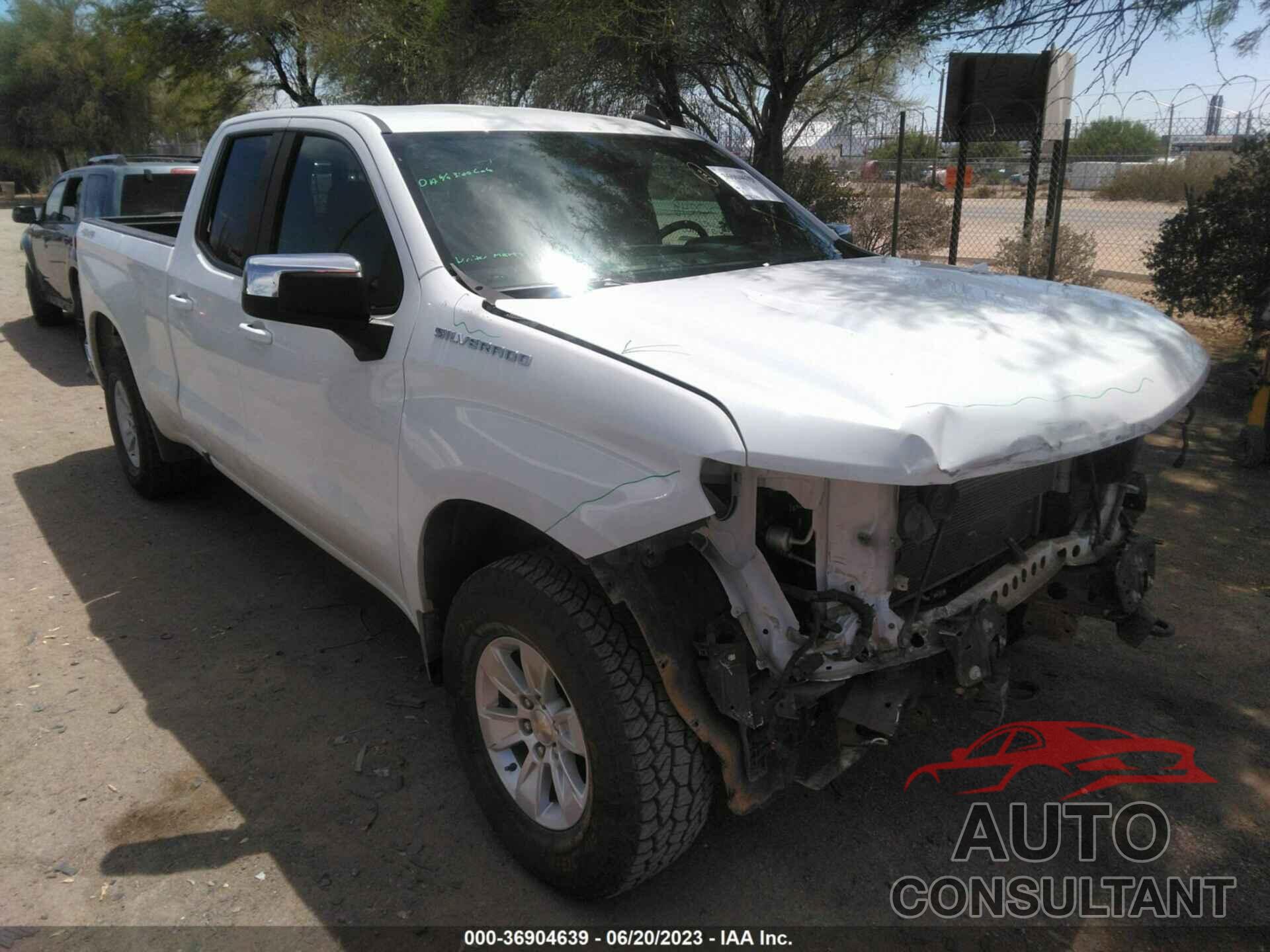 CHEVROLET SILVERADO 1500 2019 - 1GCRYDED5KZ235687