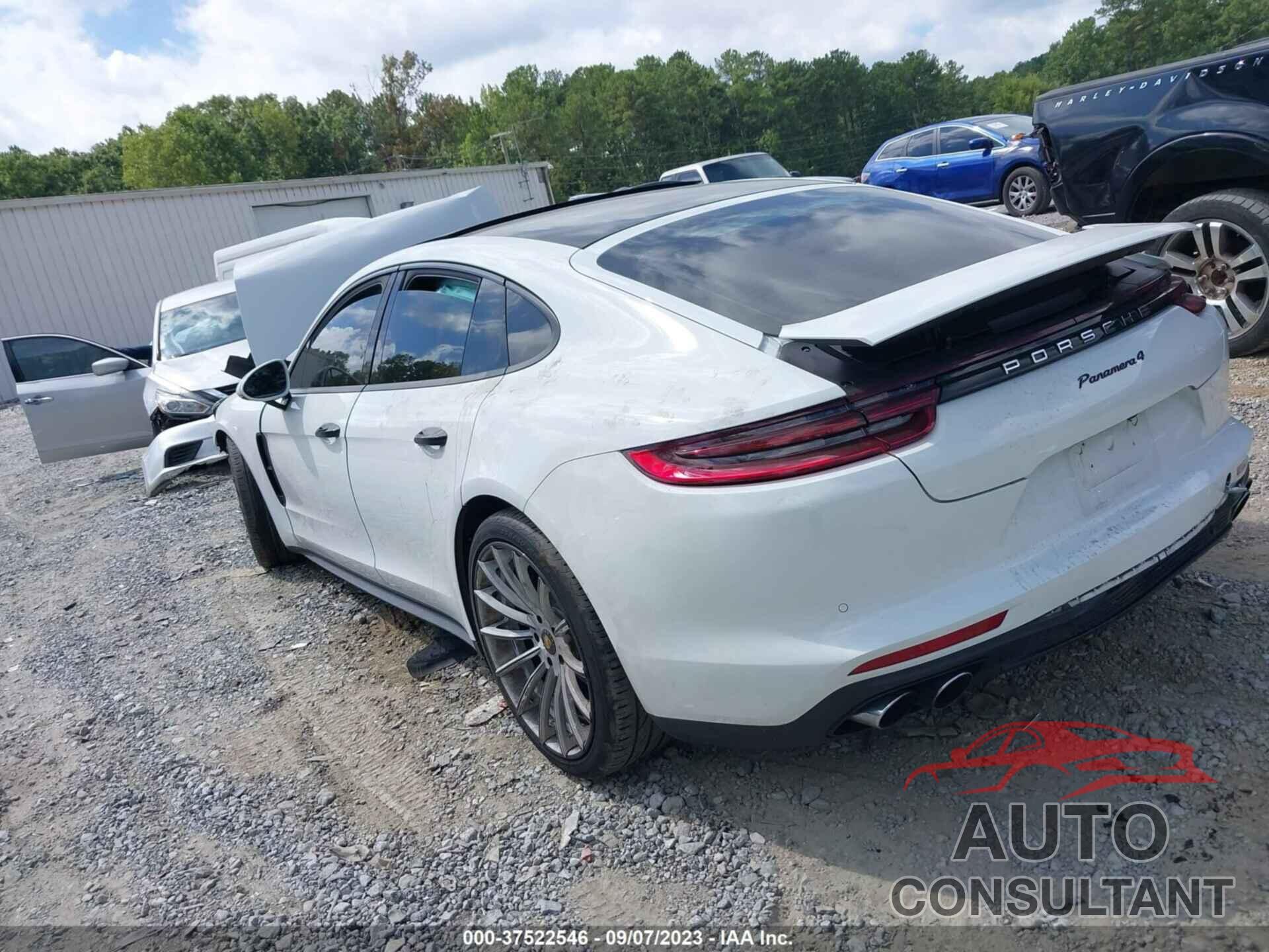 PORSCHE PANAMERA 2018 - WP0AA2A78JL109444