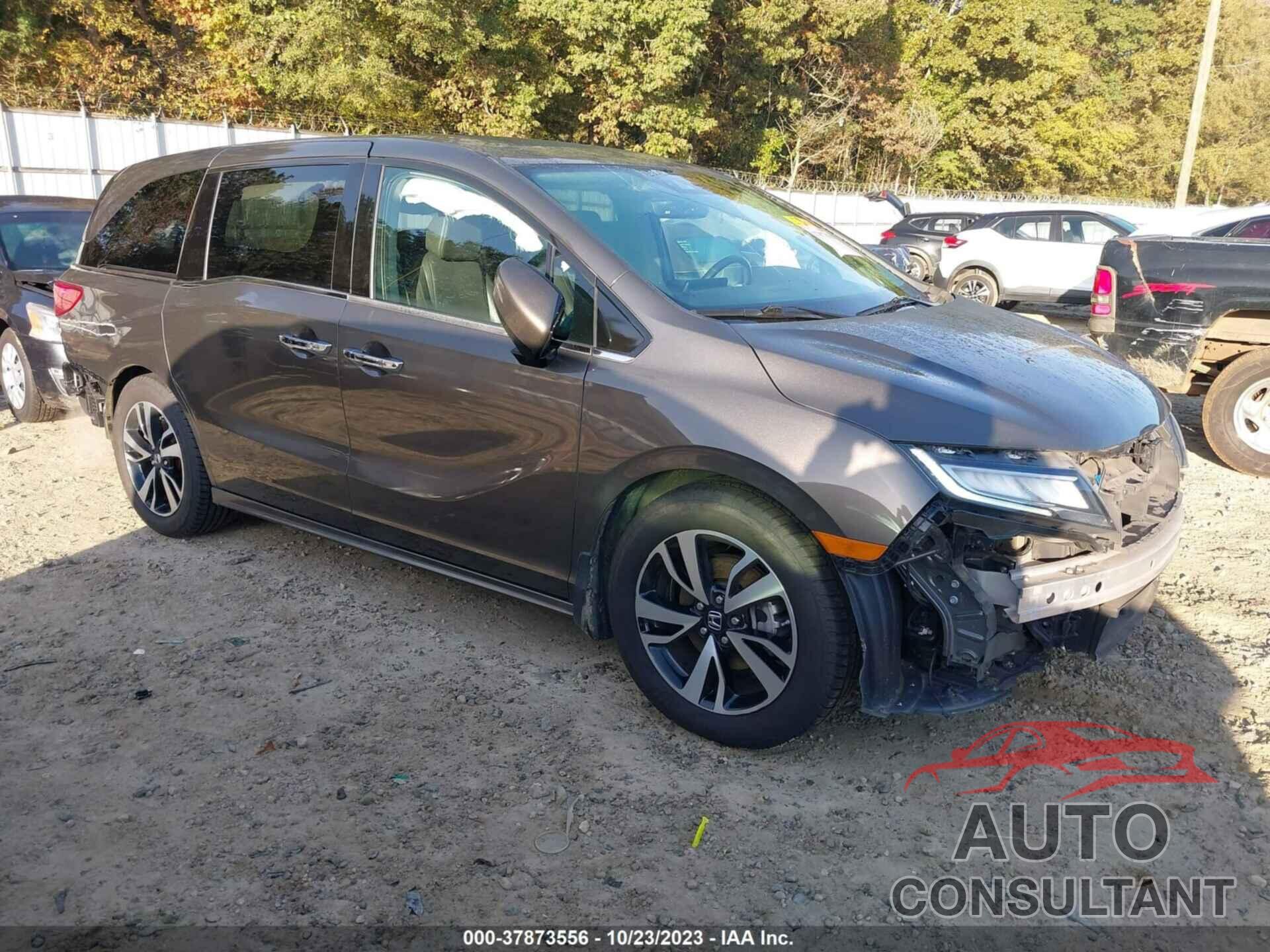 HONDA ODYSSEY 2018 - 5FNRL6H92JB077184