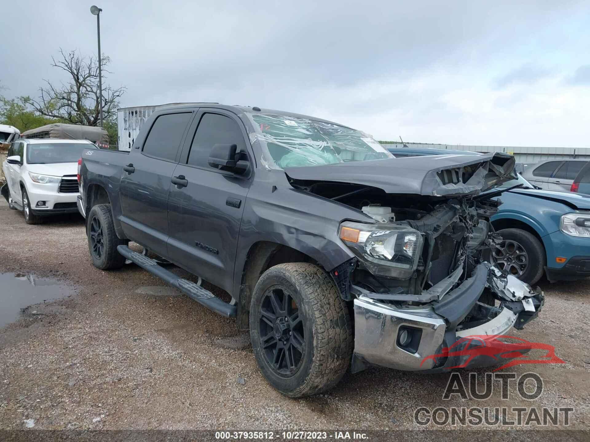 TOYOTA TUNDRA 2019 - 5TFEY5F15KX252719