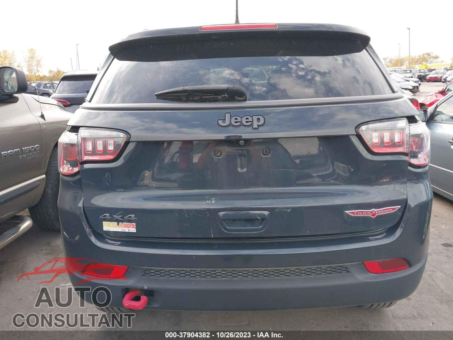 JEEP COMPASS 2018 - 3C4NJDDB3JT320729