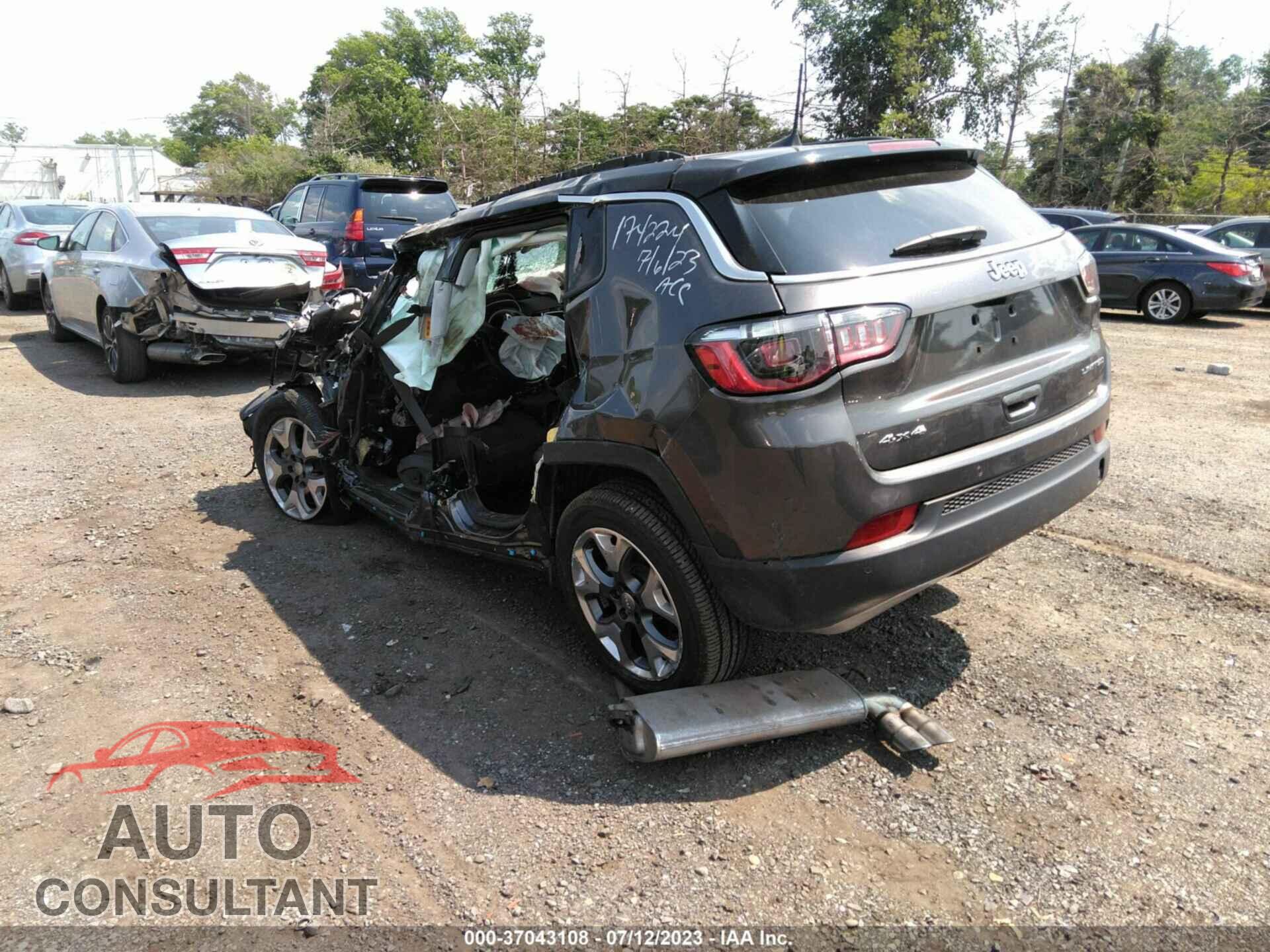 JEEP COMPASS 2020 - 3C4NJDCB3LT239105