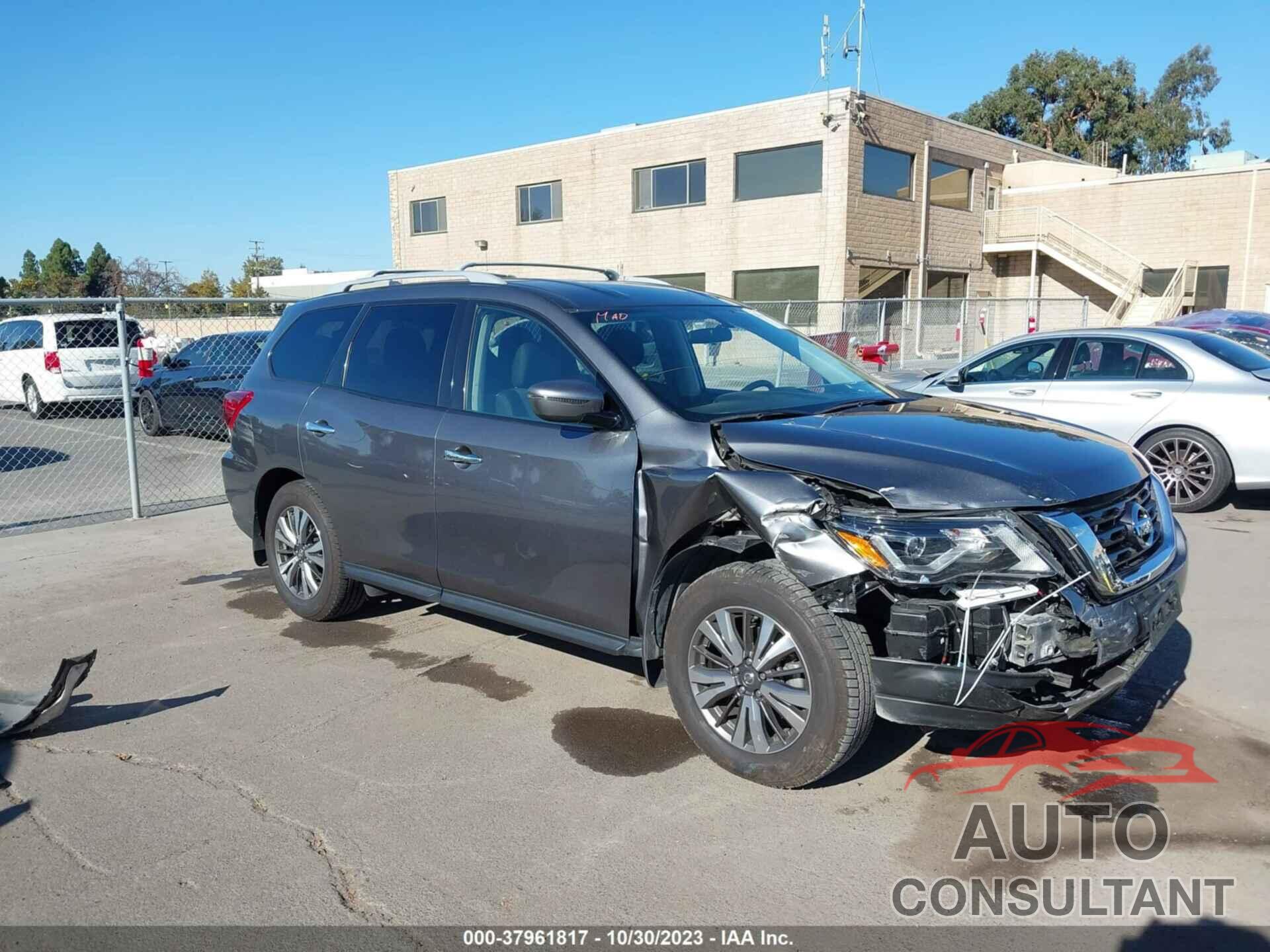 NISSAN PATHFINDER 2019 - 5N1DR2MN1KC586617