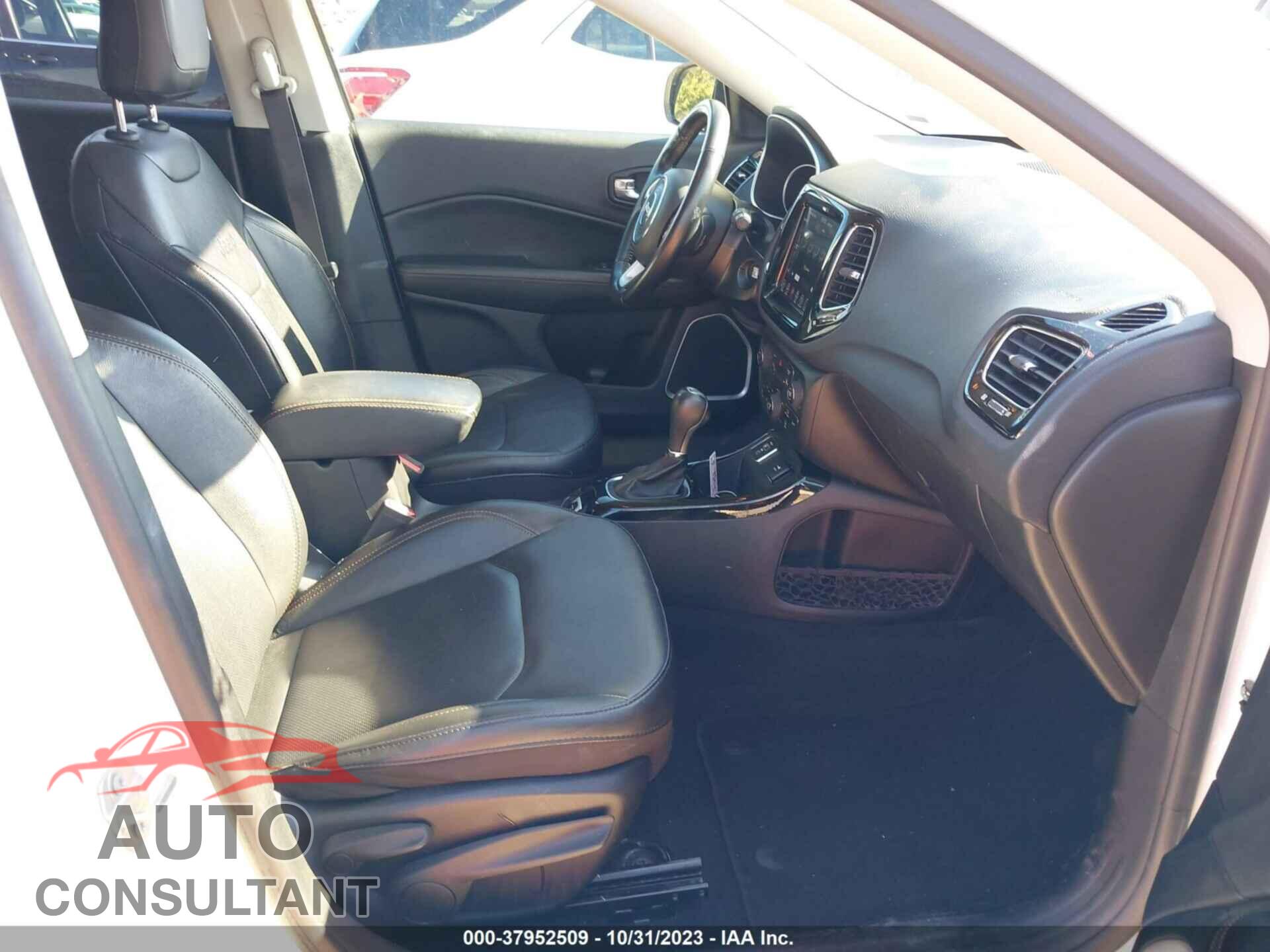 JEEP COMPASS 2021 - 3C4NJCCB4MT528294