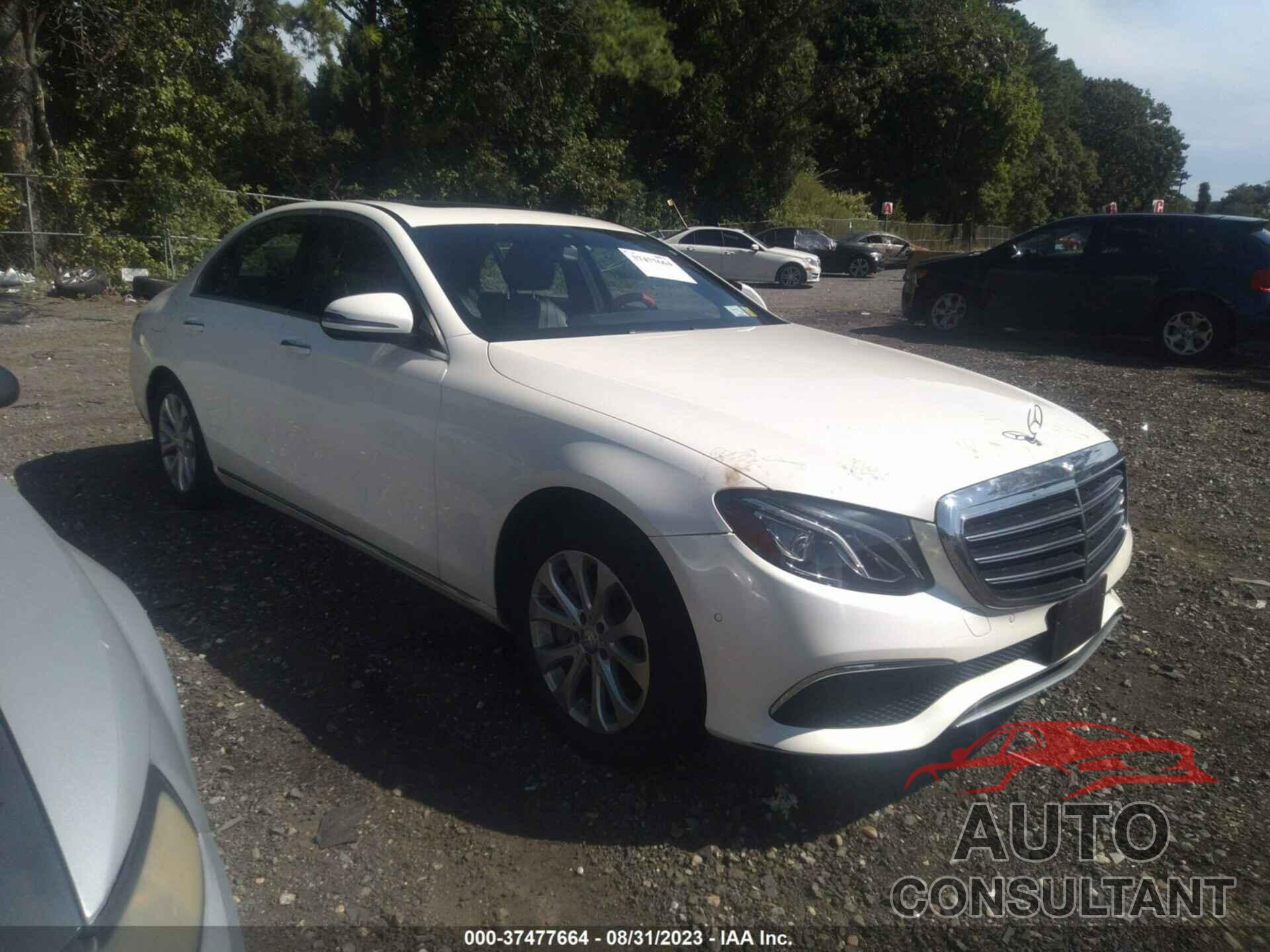 MERCEDES-BENZ E 300 2017 - WDDZF4KB6HA180284