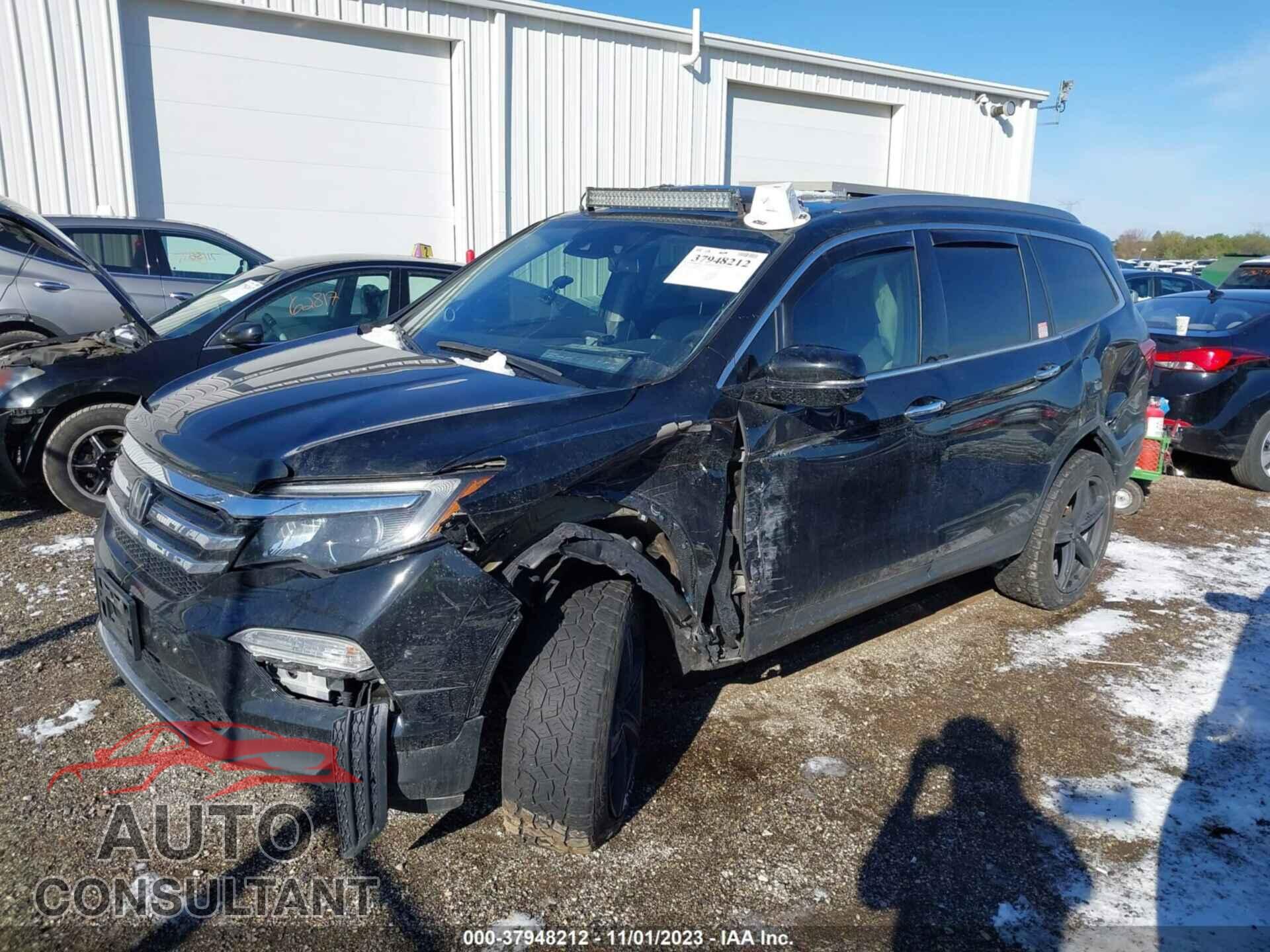 HONDA PILOT 2017 - 5FNYF6H90HB063720