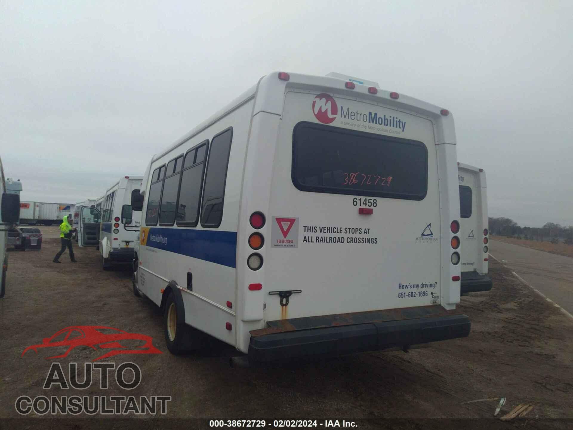 FORD E-450 CUTAWAY 2016 - 1FDFE4FS2GDC45294