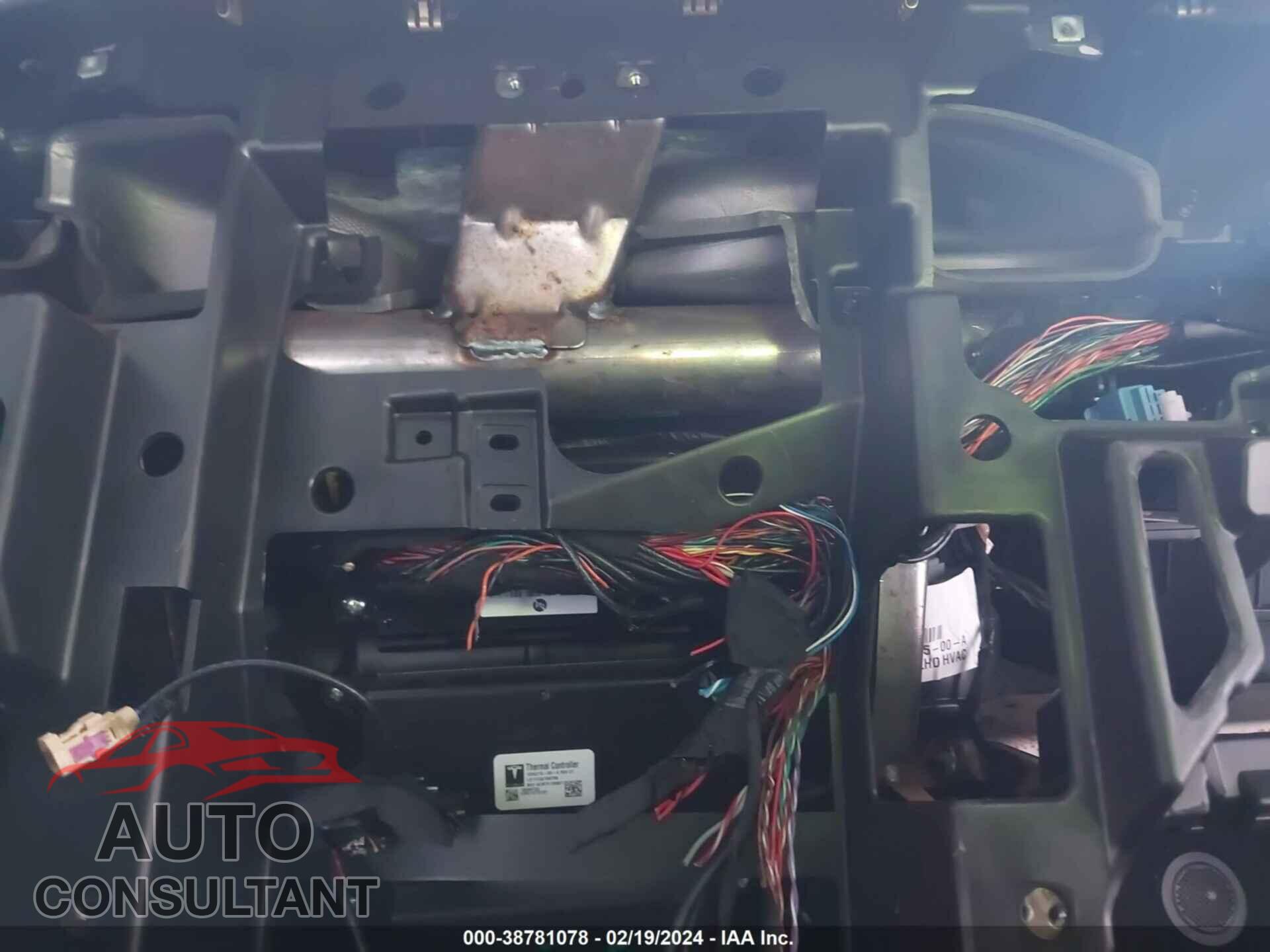 TESLA MODEL S 2017 - 5YJSA1E23HF199693